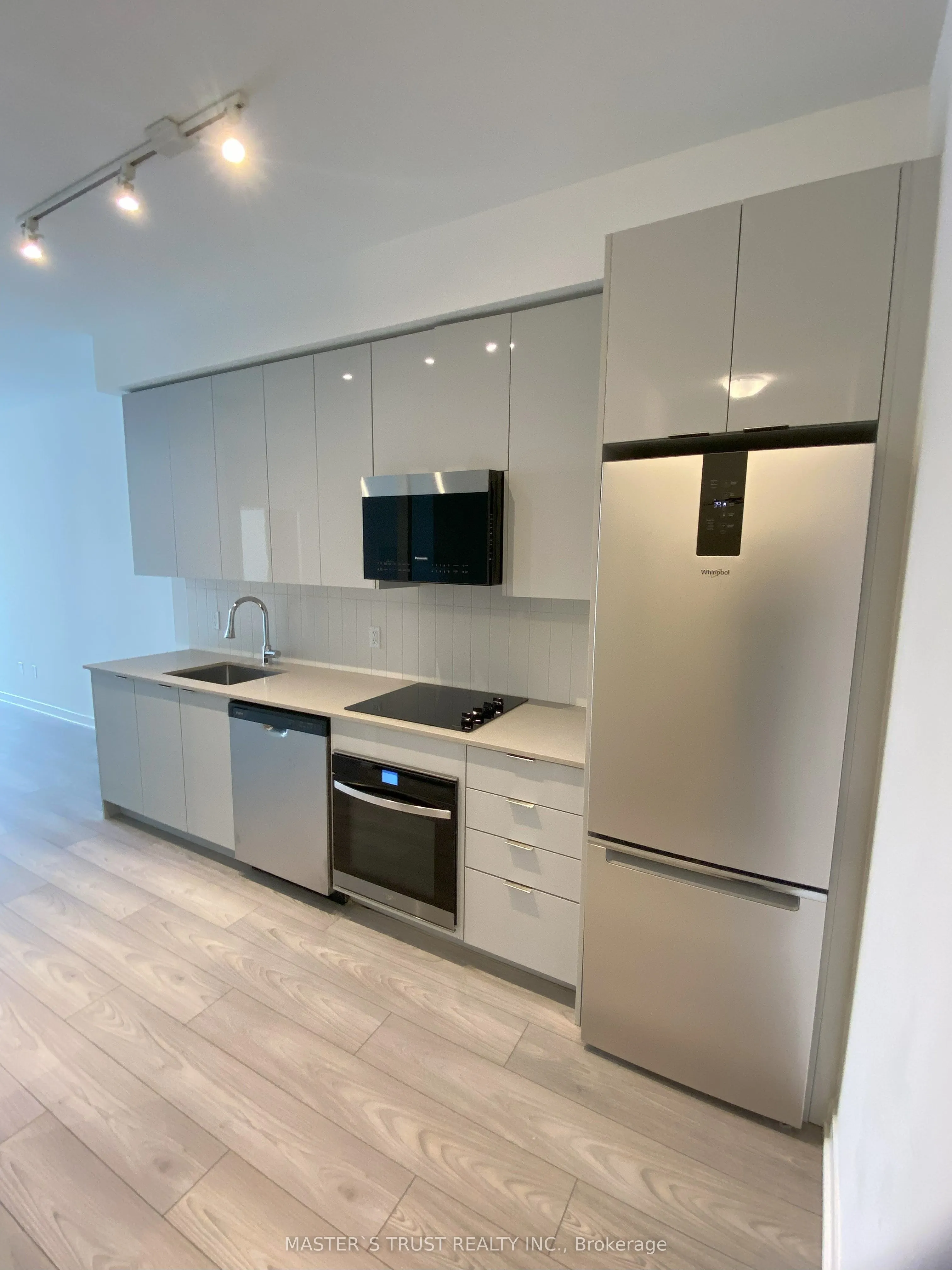 474 Caldari Road #403