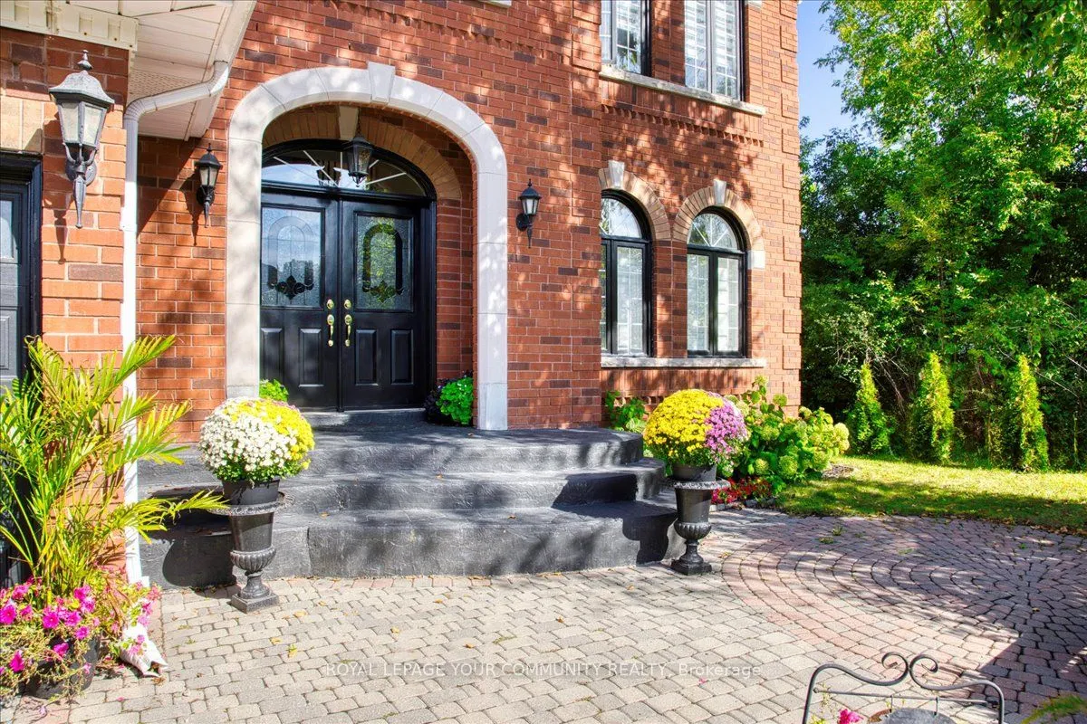 130 Grey Alder Avenue