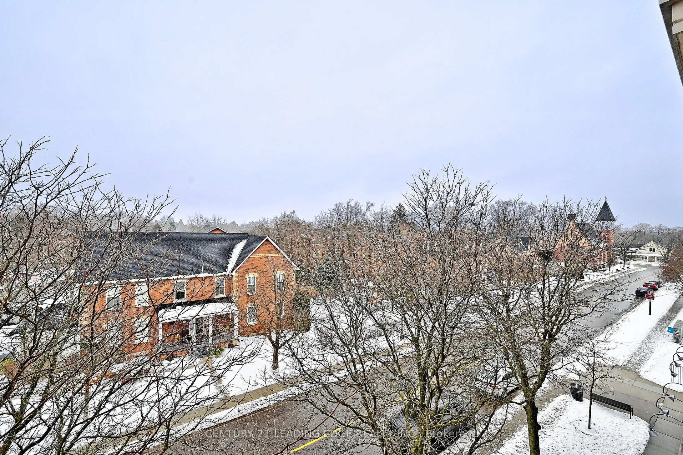 20 Fred Varley Drive, #324