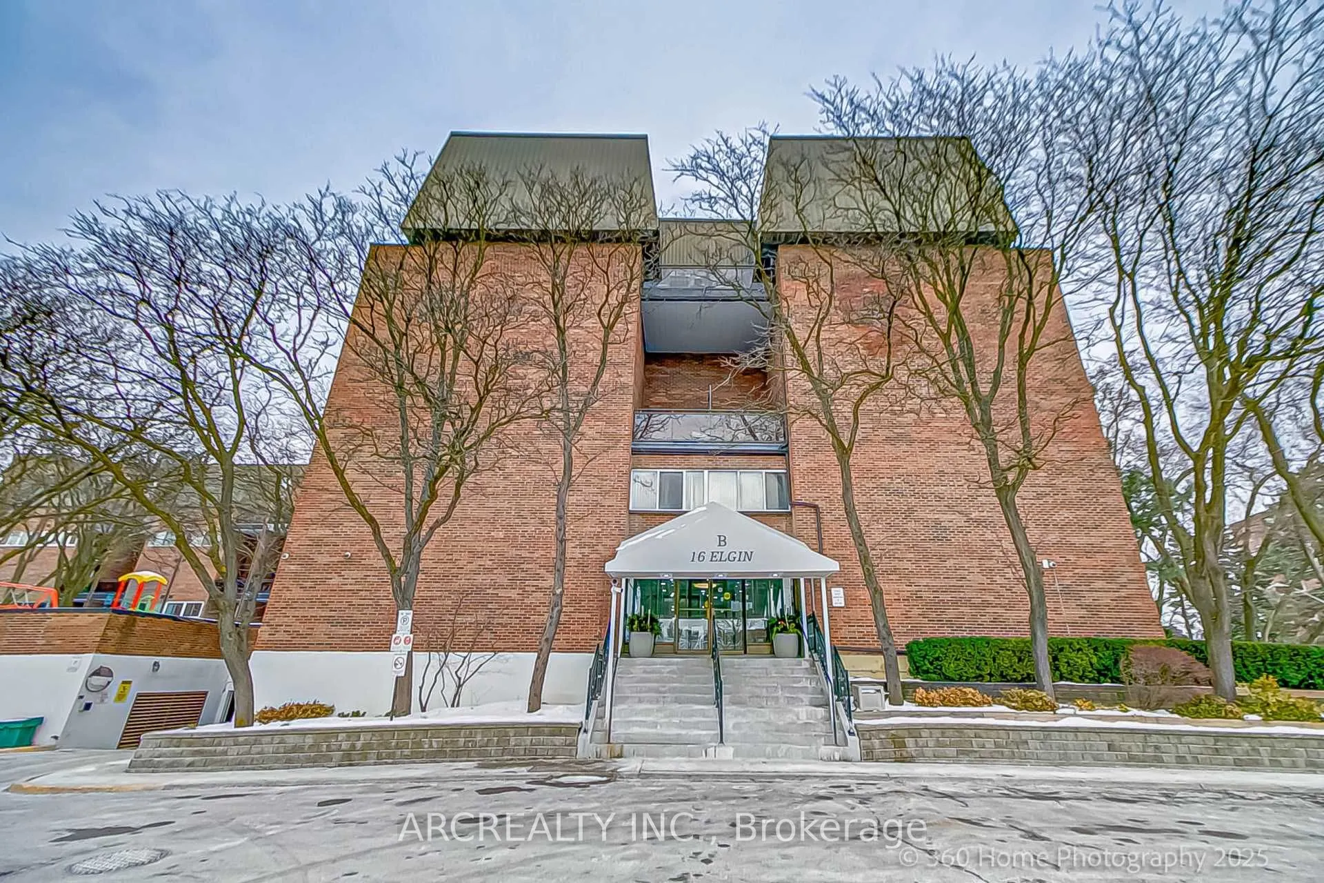 16 Elgin Street, #165