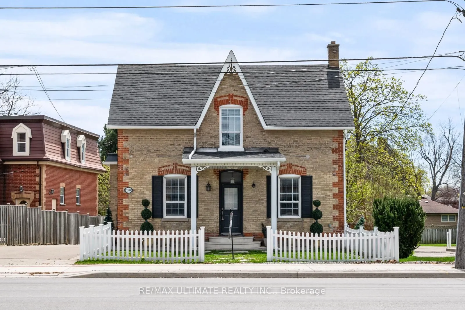 2339 Major Mackenzie Drive
