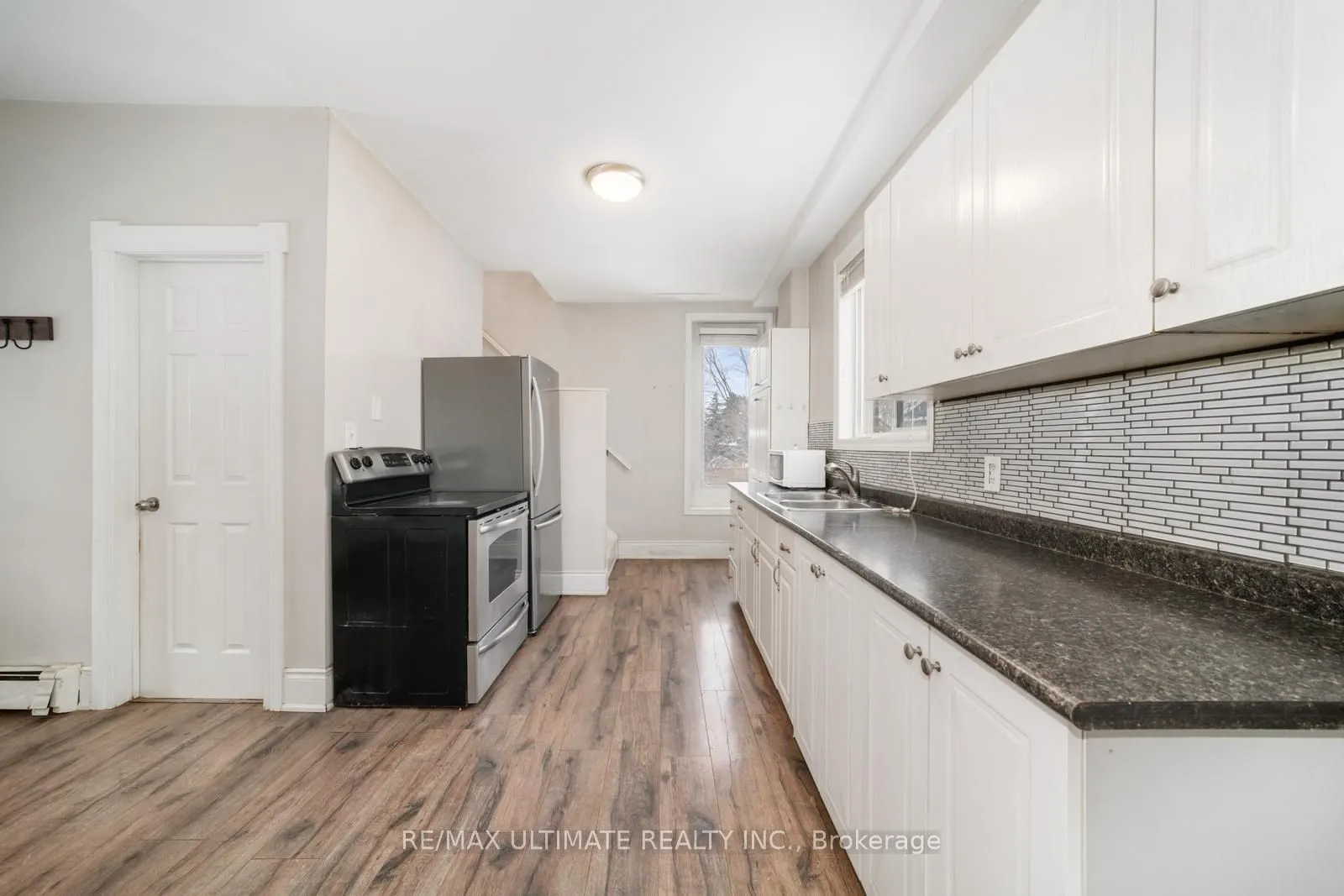 2339 Major Mackenzie Drive