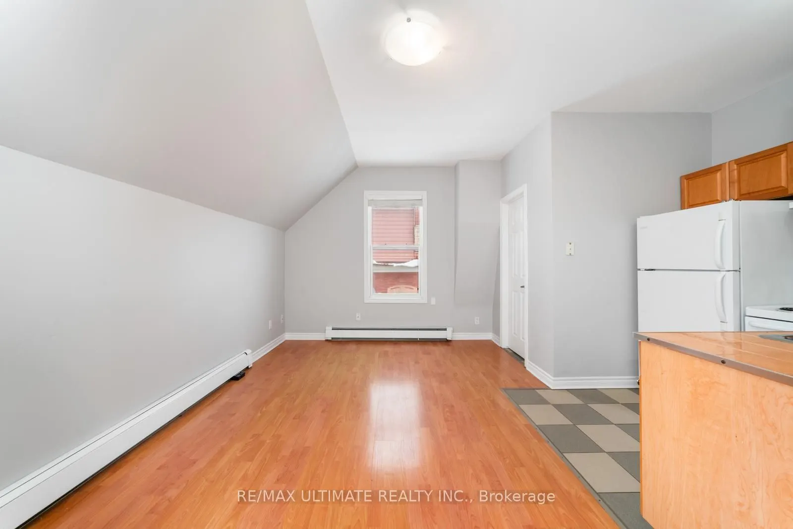 2339 Major Mackenzie Drive