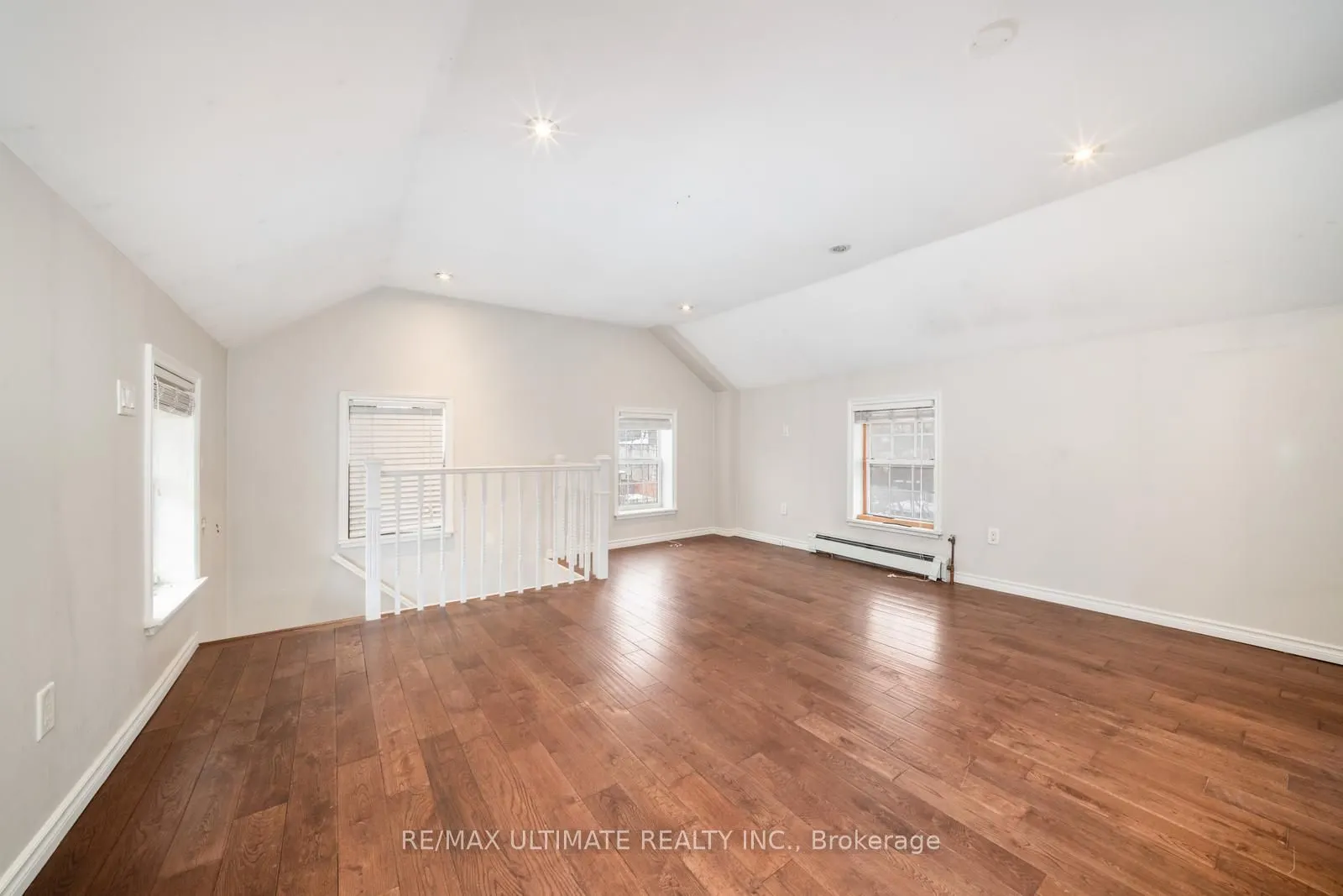 2339 Major Mackenzie Drive