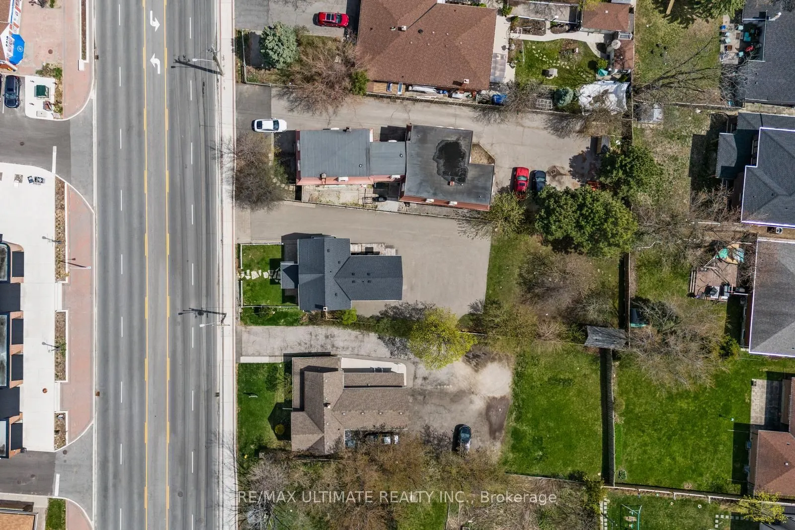 2339 Major Mackenzie Drive