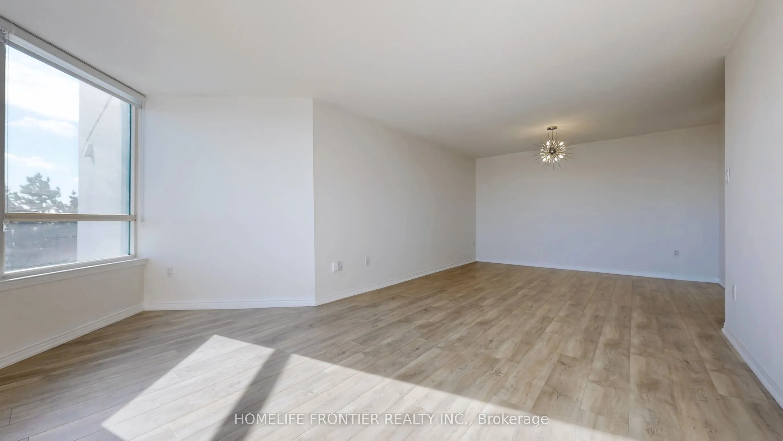 7250 Yonge Street, #605