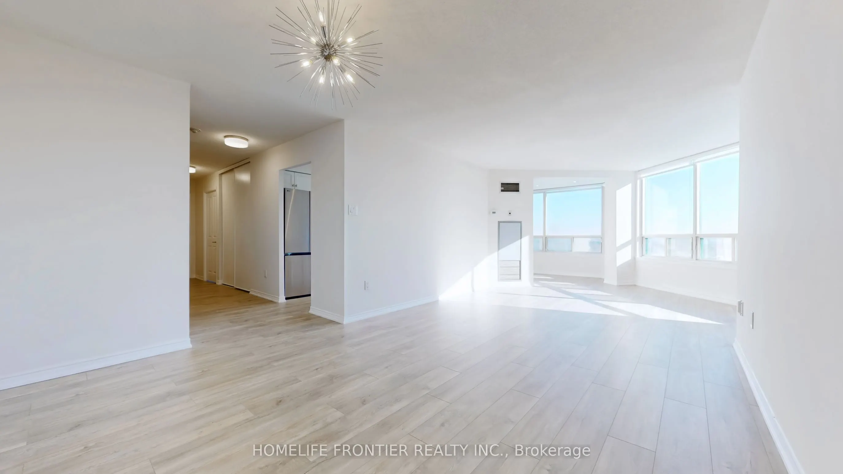 7250 Yonge Street, #605