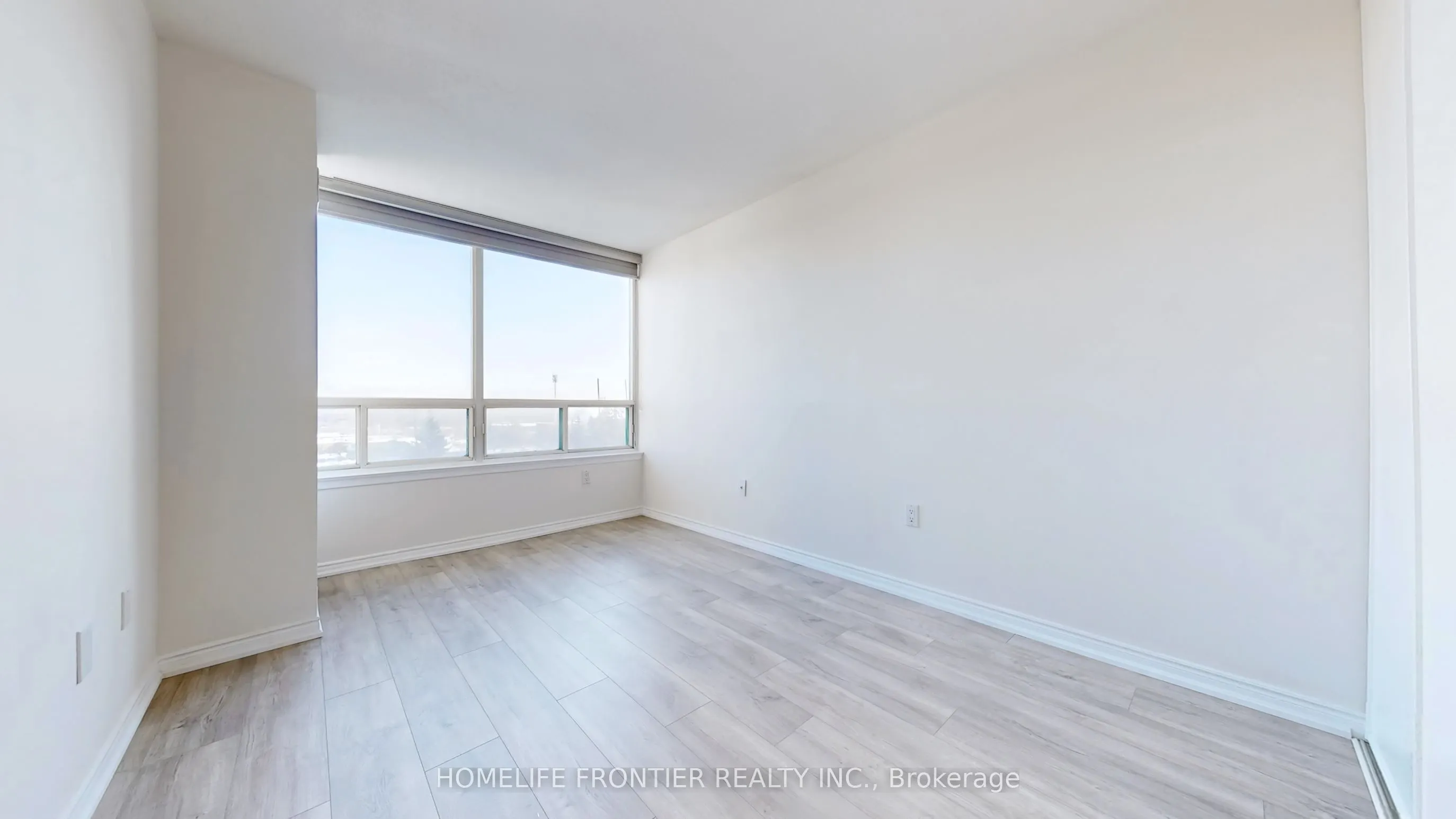 7250 Yonge Street, #605