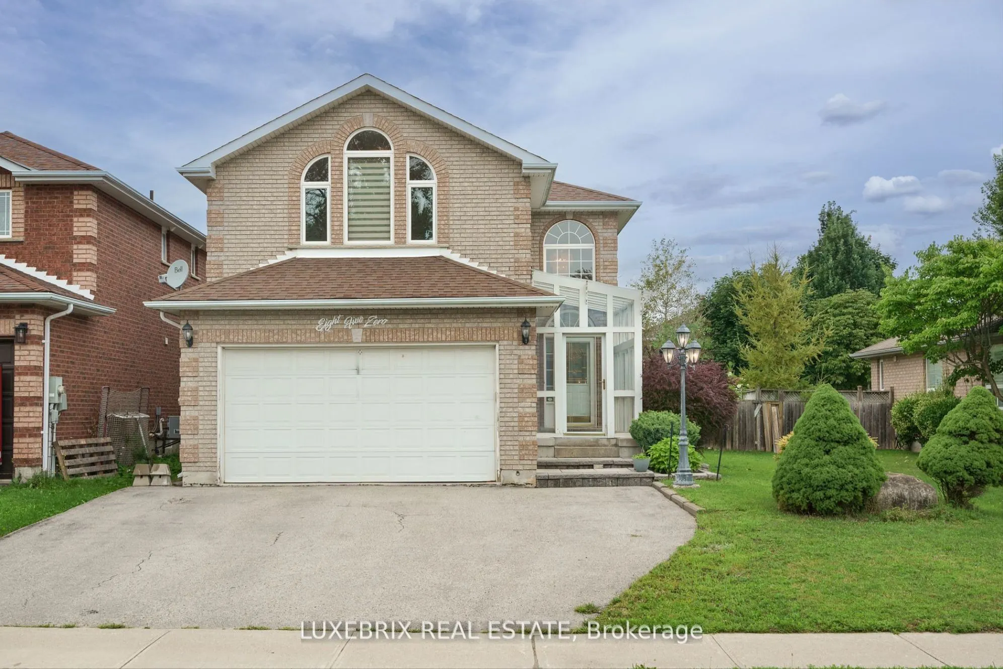 850 Leslie Drive