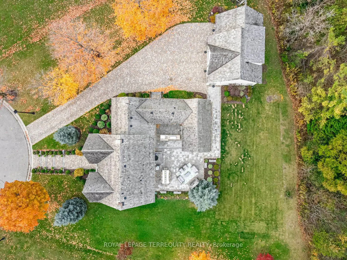 6 Aileen Lewis Court