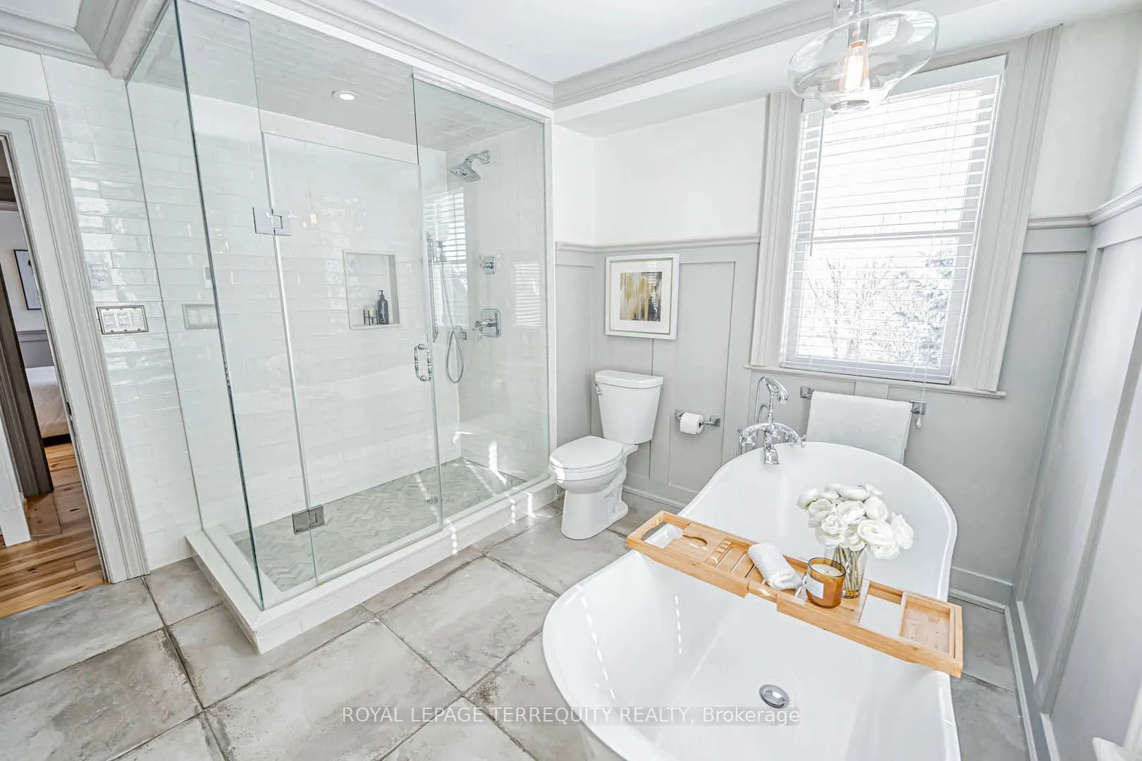 6 Aileen Lewis Court