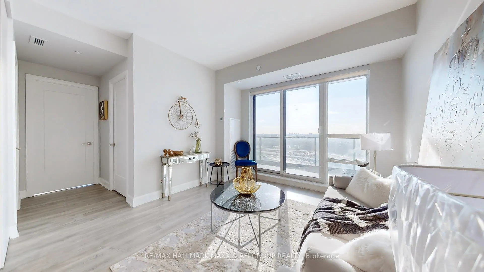 12 Gandhi Lane, #2906