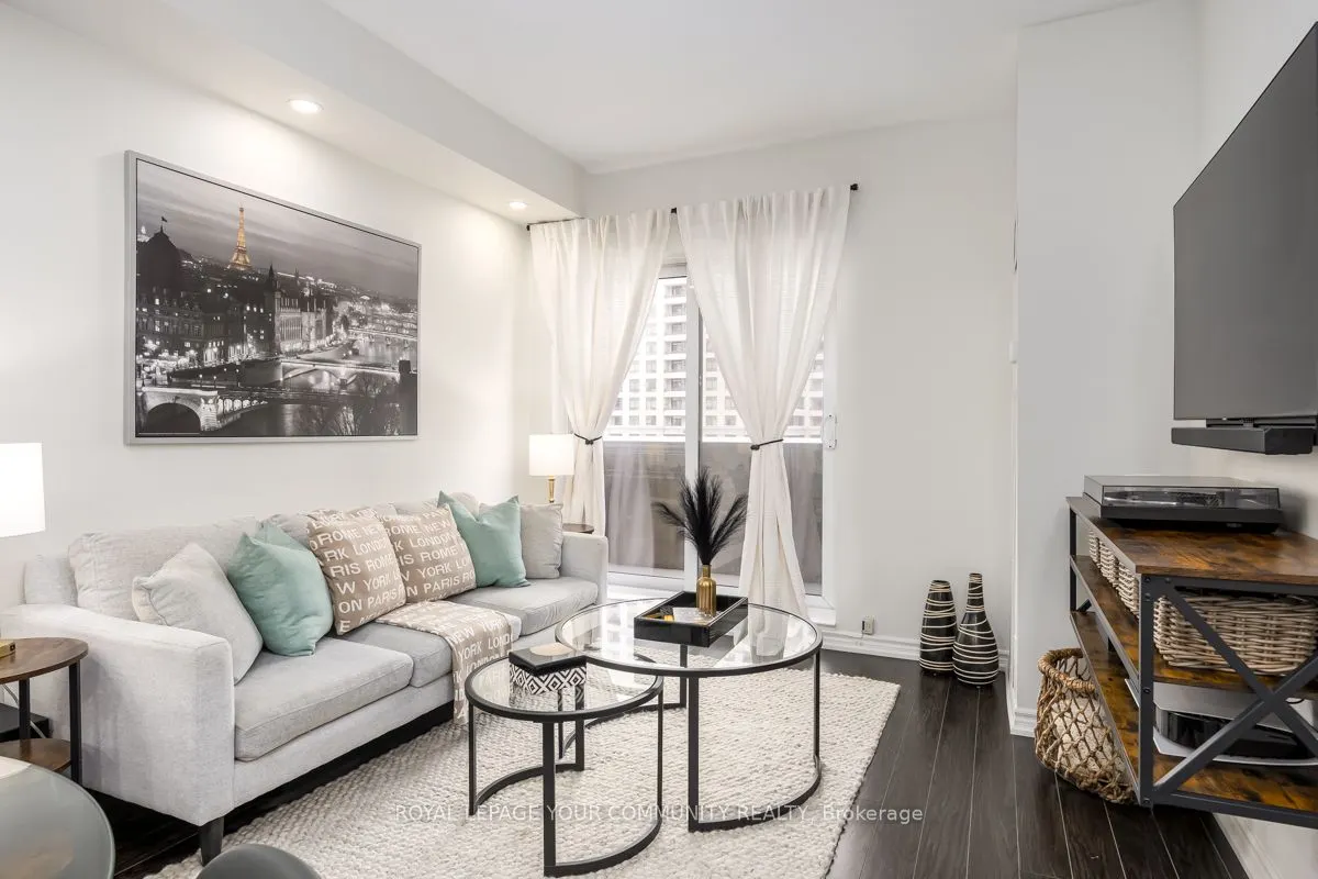 9225 Jane Street N, #307