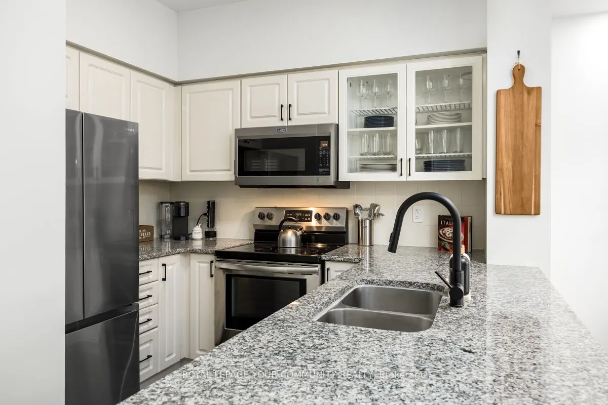 9225 Jane Street N, #307