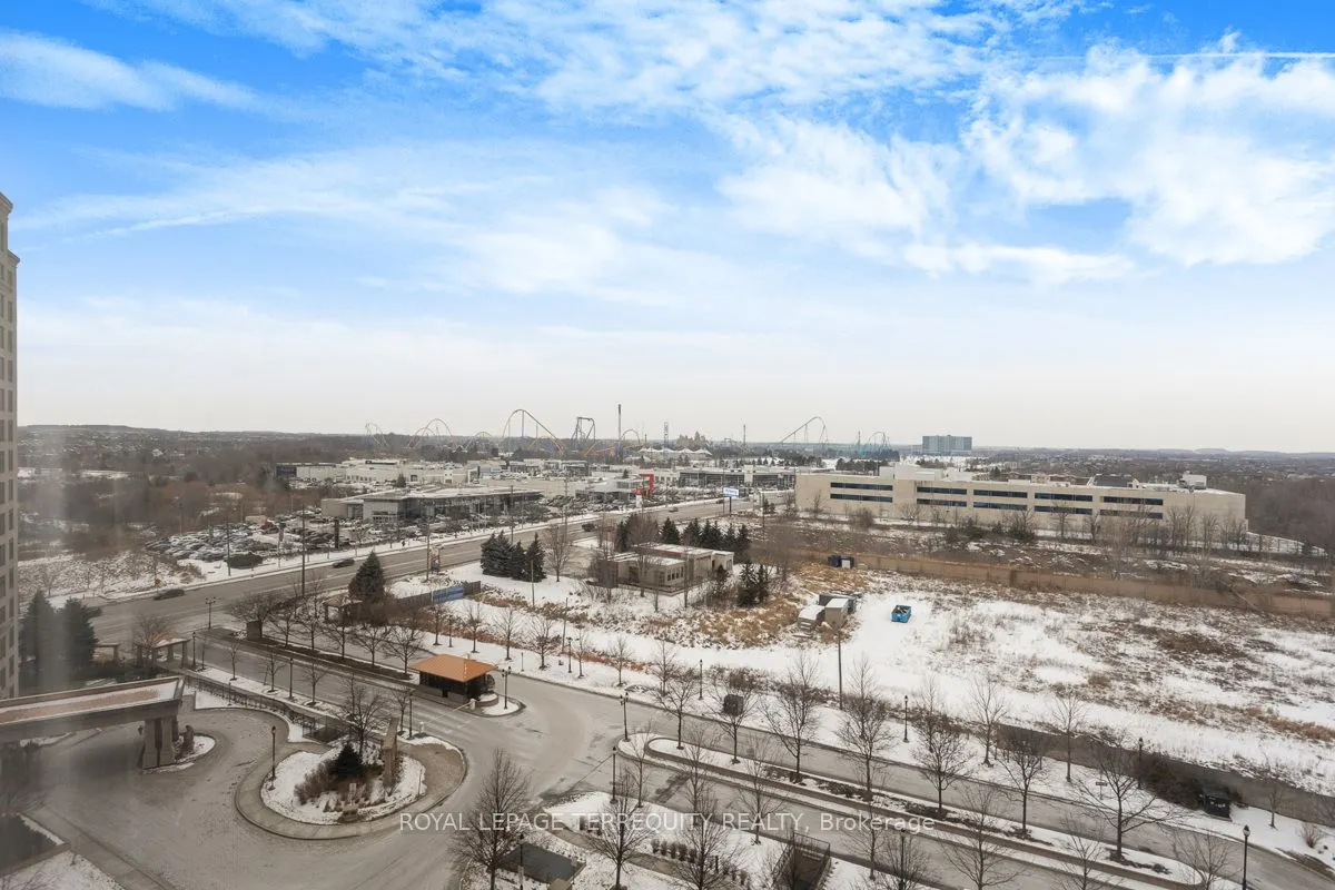 9245 Jane Street, #1015