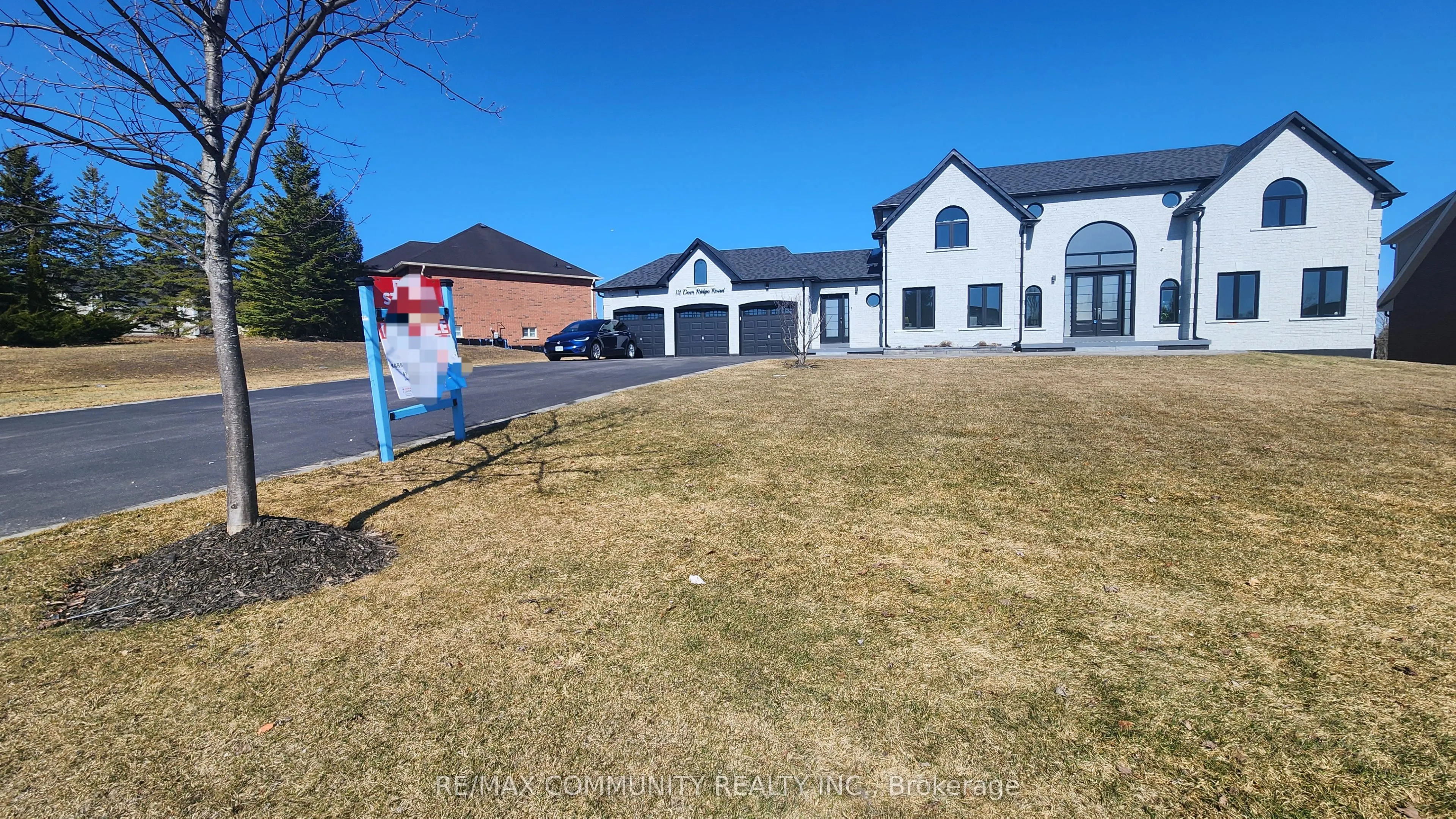 12 Deer Ridge Road