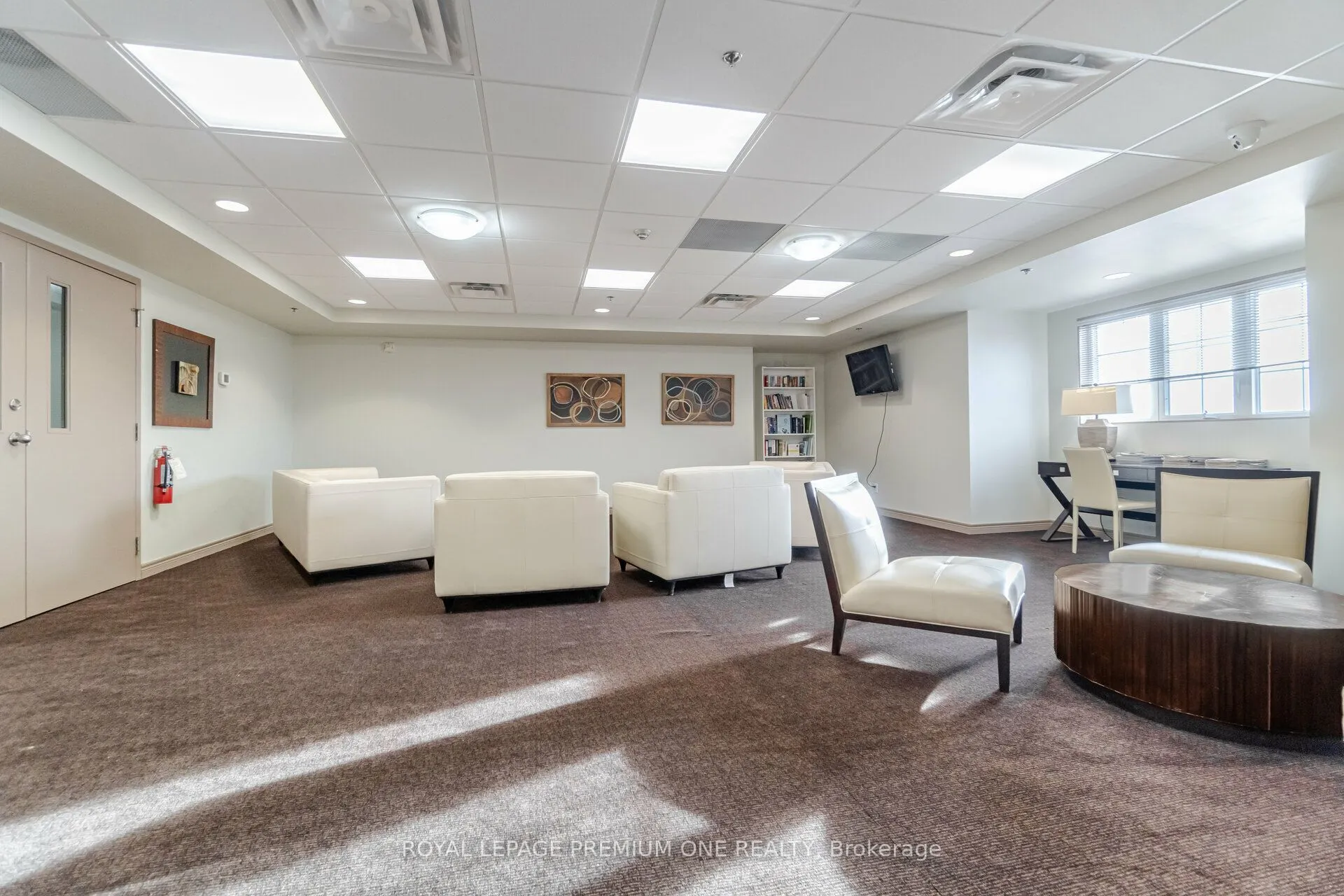 9451 Jane Street, #210