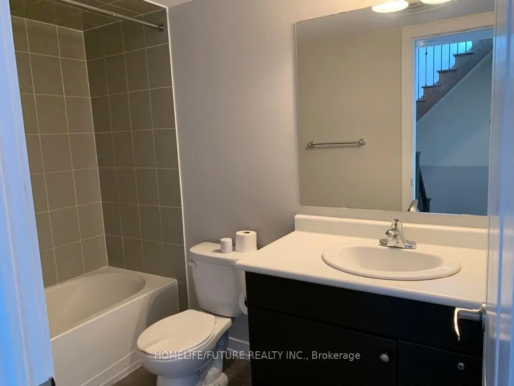 10 Dunsheath Way, #223