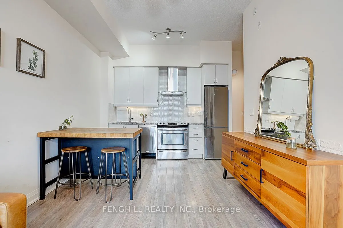 8763 Bayview Avenue, #506