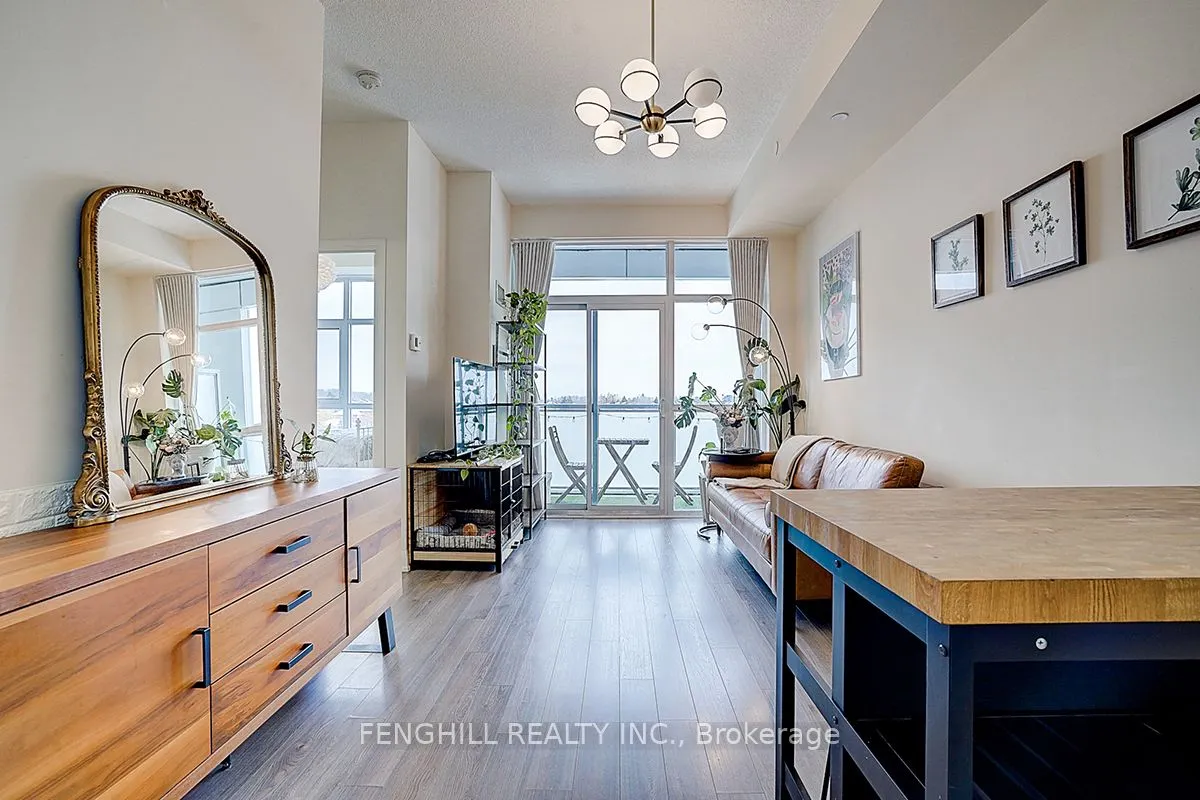 8763 Bayview Avenue, #506