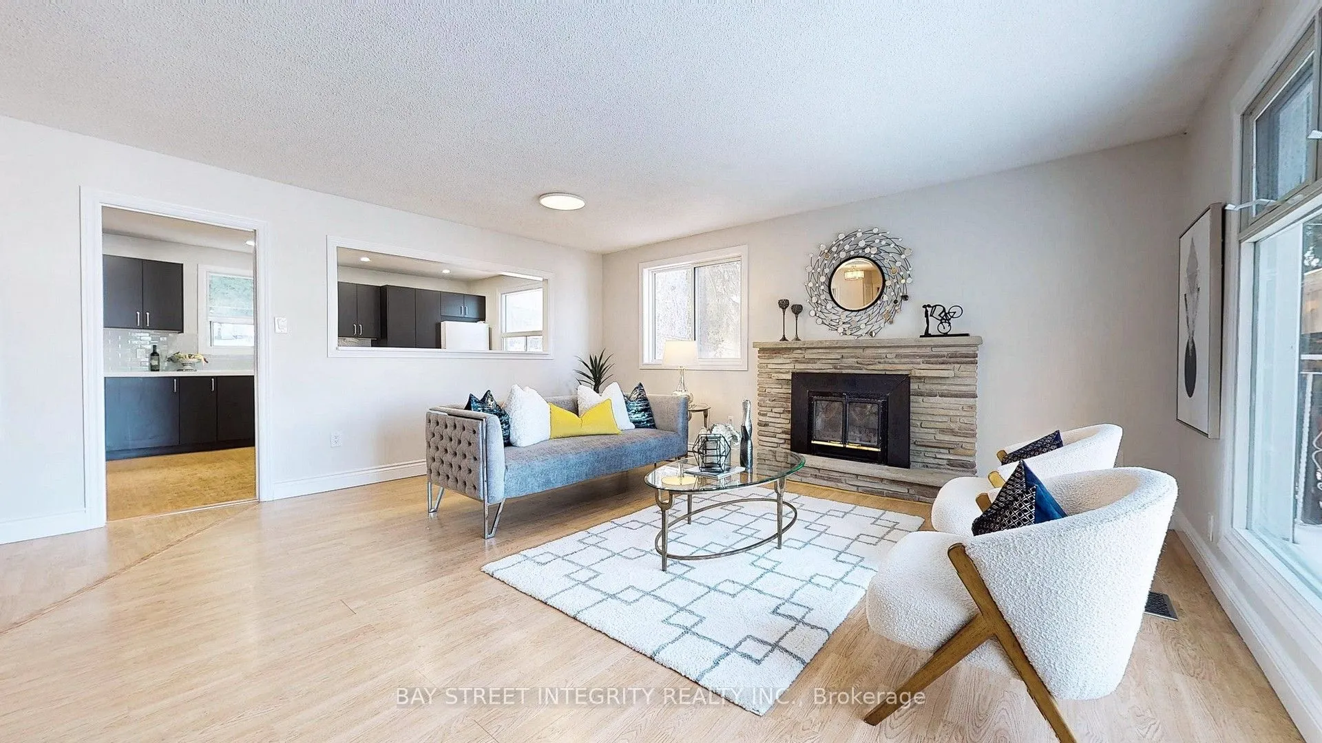 5919 Lakeshore Road