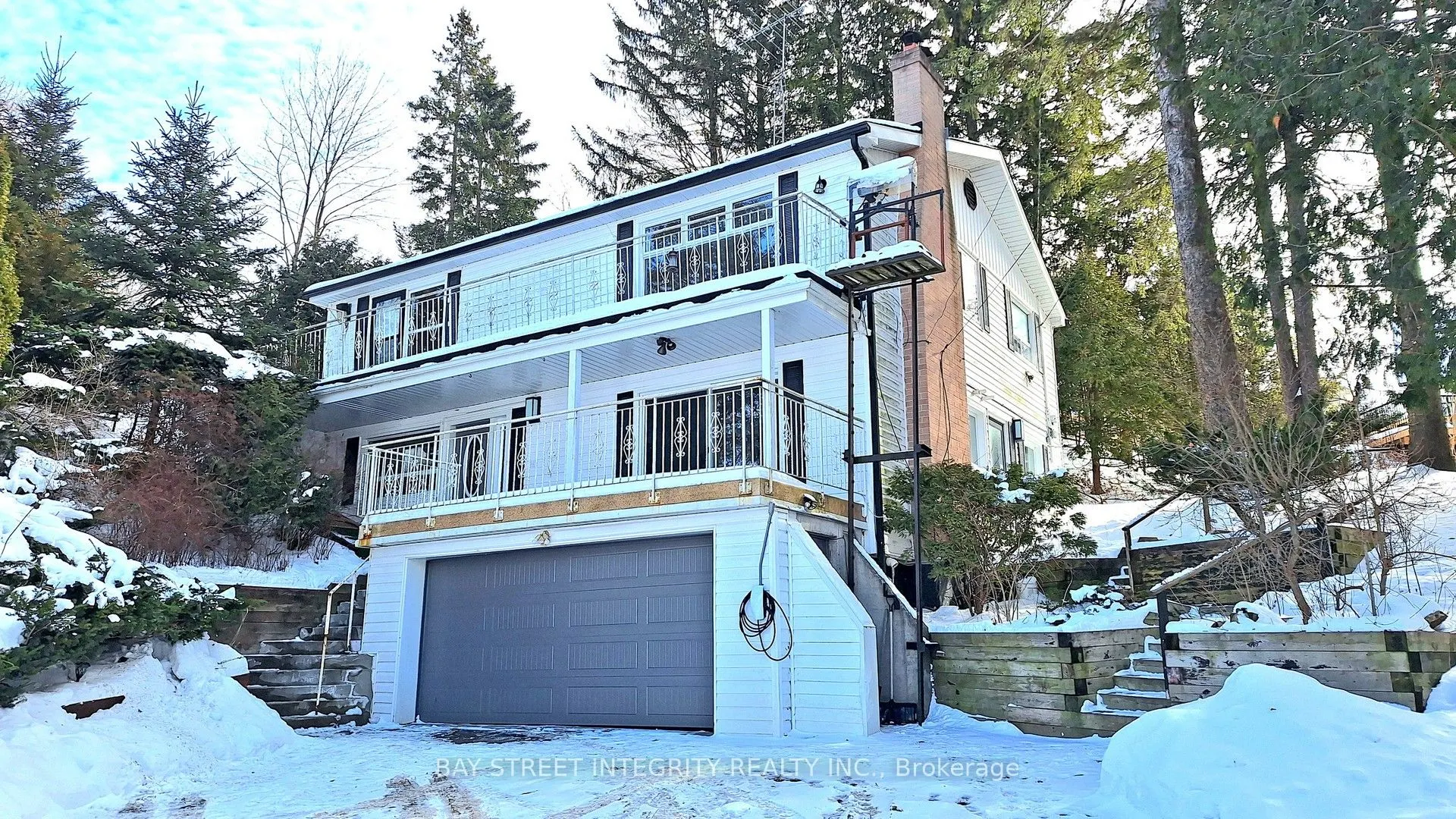 5919 Lakeshore Road