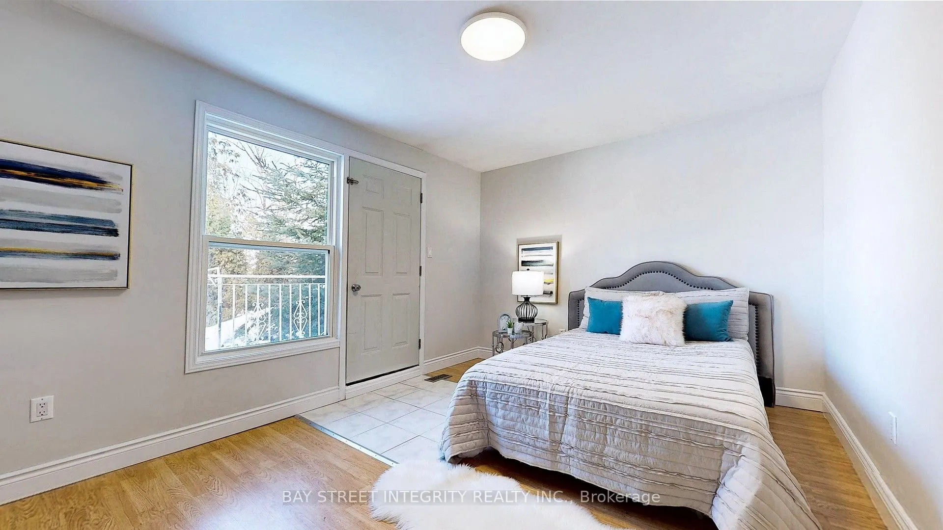 5919 Lakeshore Road