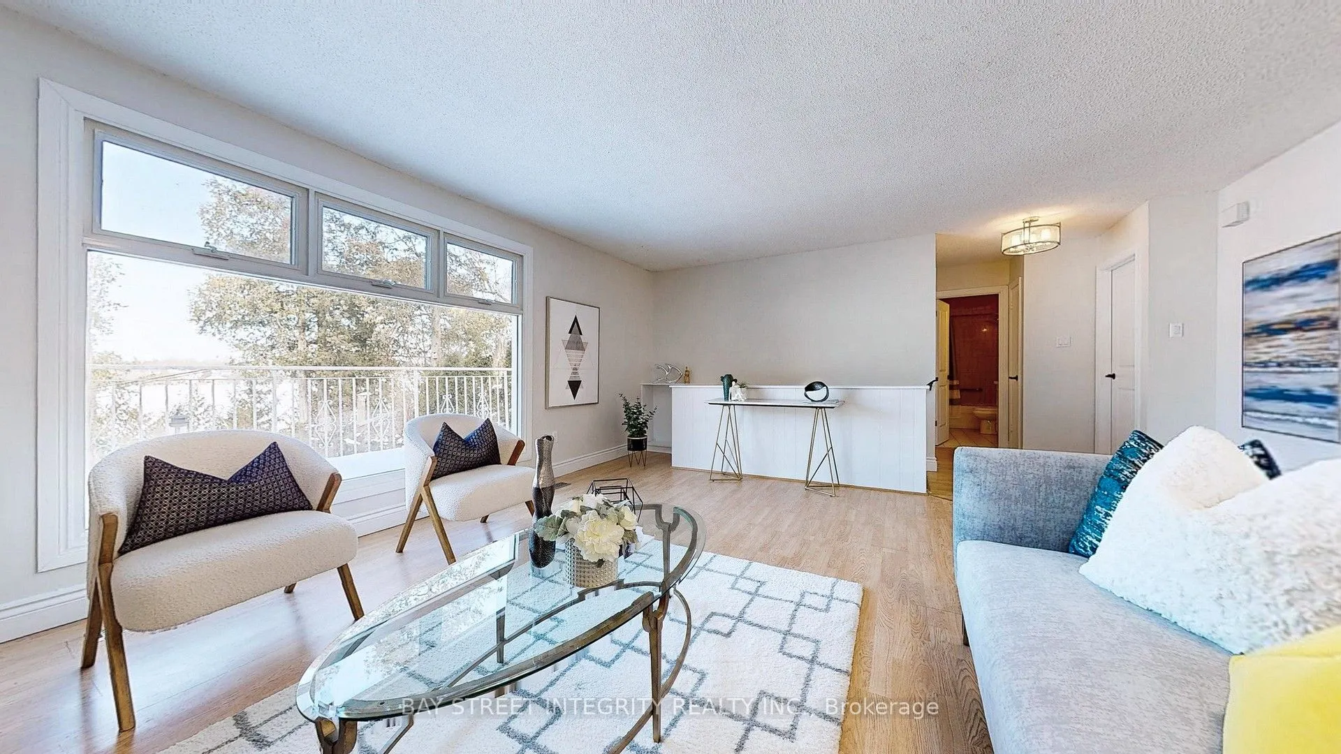 5919 Lakeshore Road