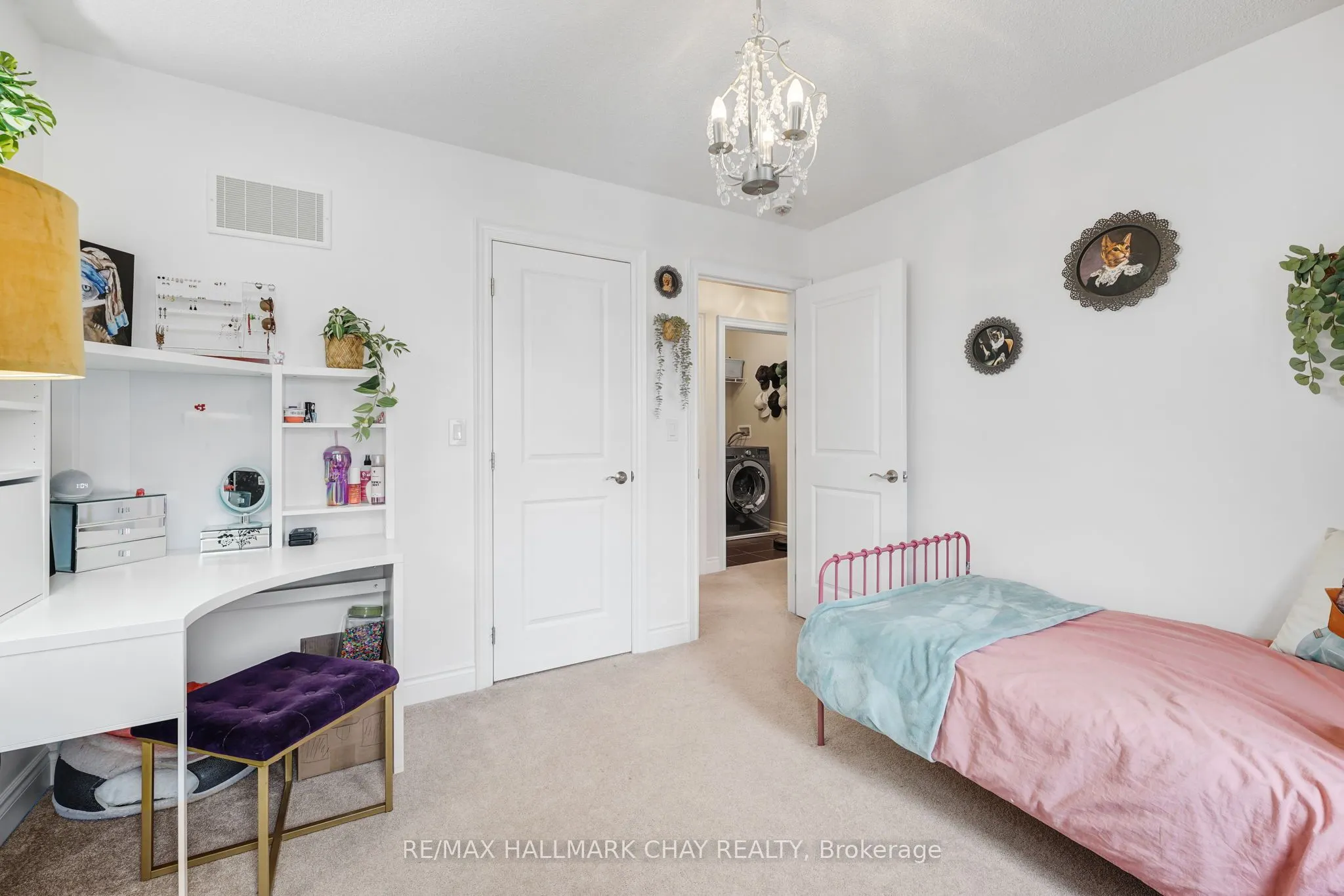 50 Strachan Trail