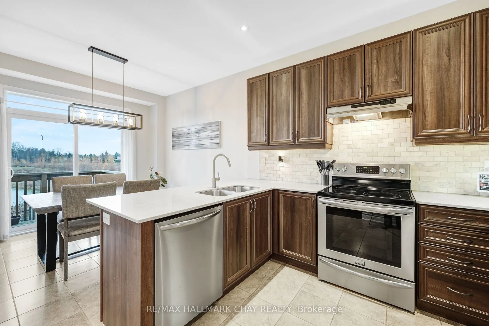 50 Strachan Trail