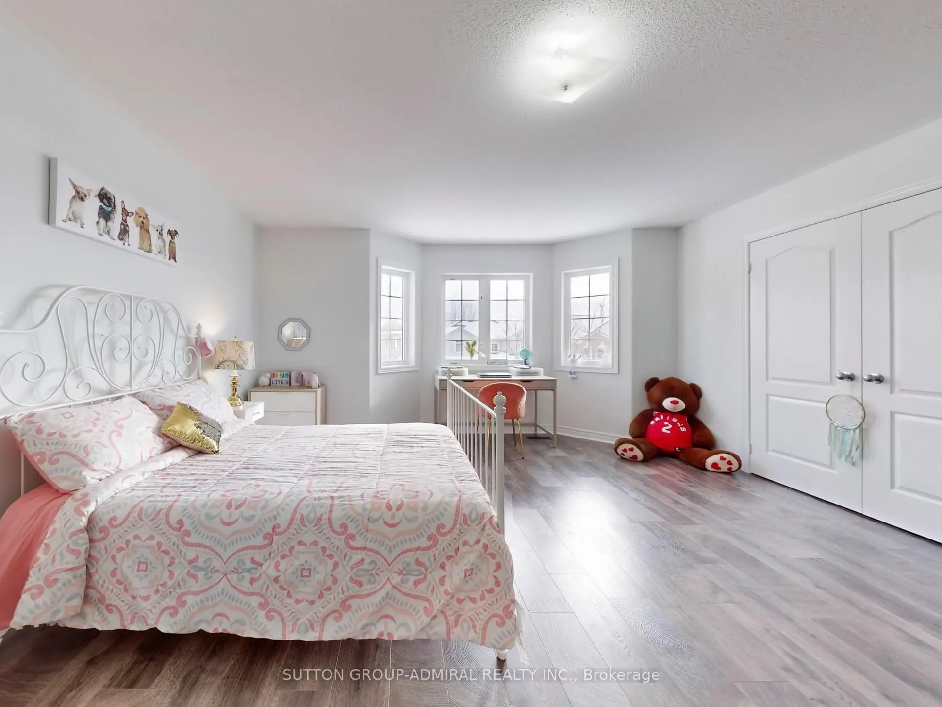 183 Wainscot Avenue