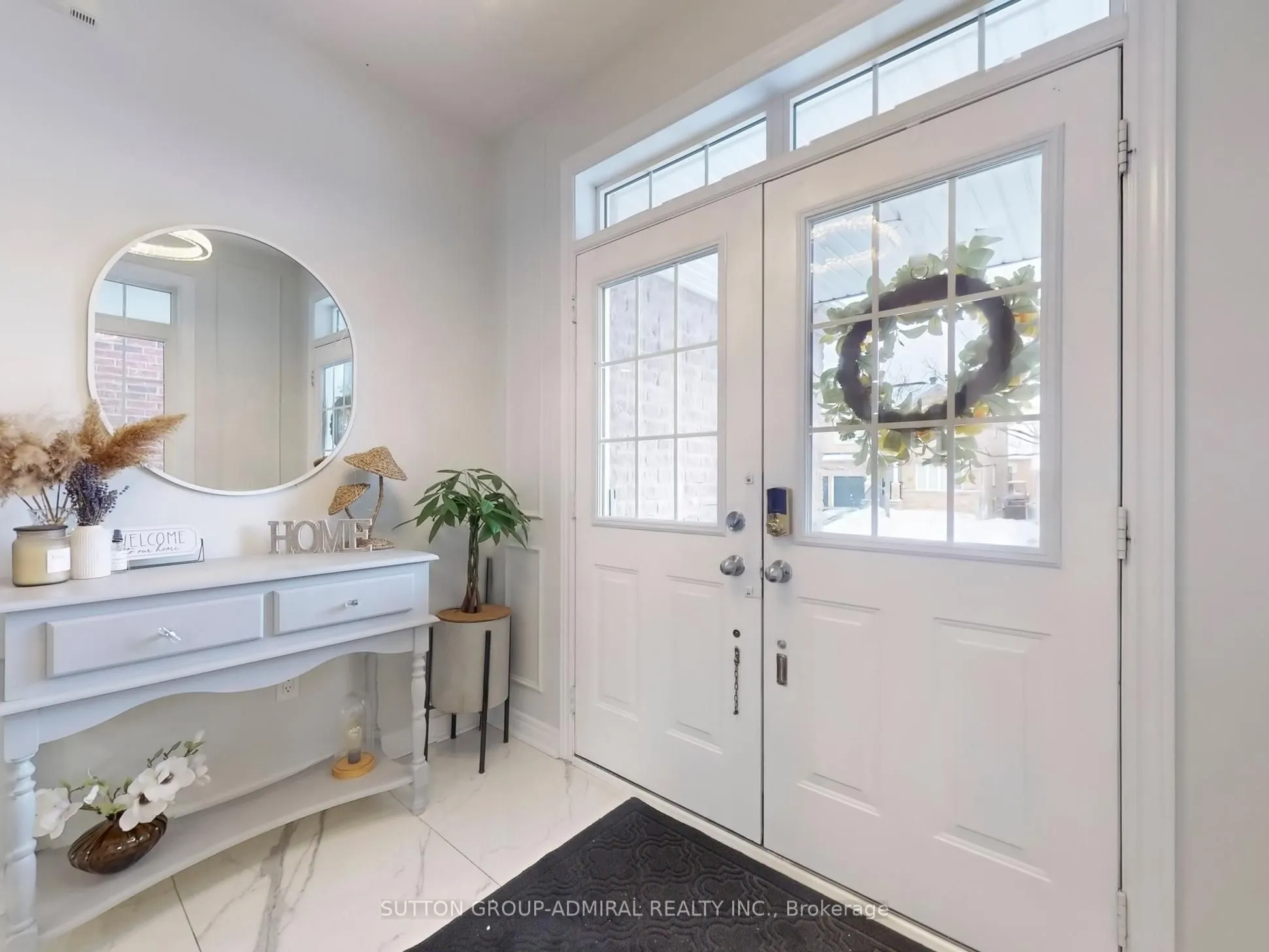 183 Wainscot Avenue
