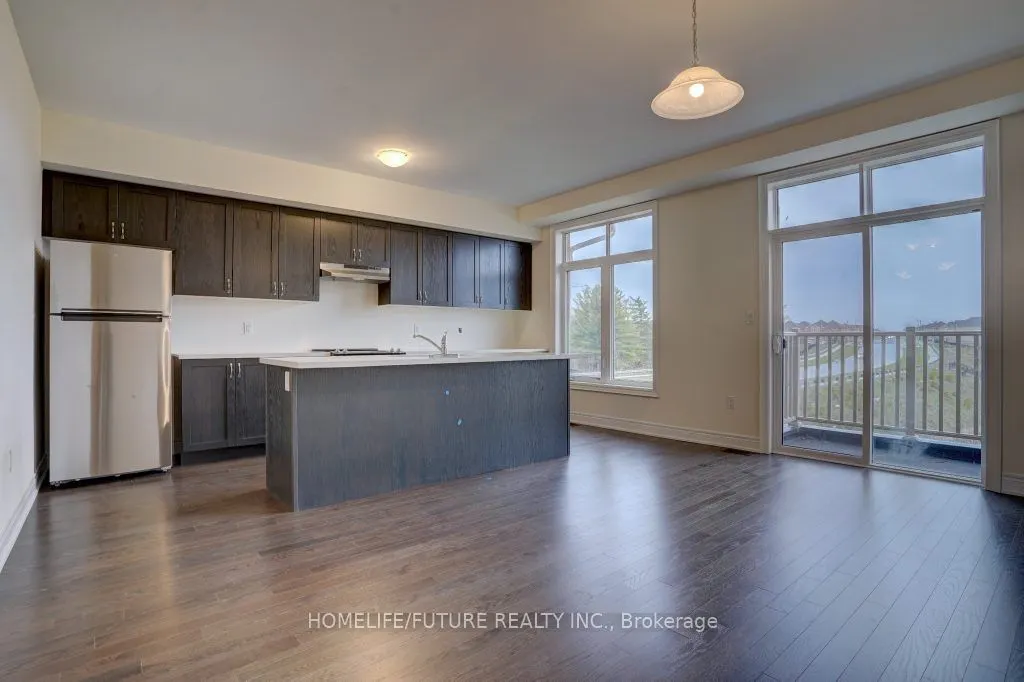 8 Andress Way