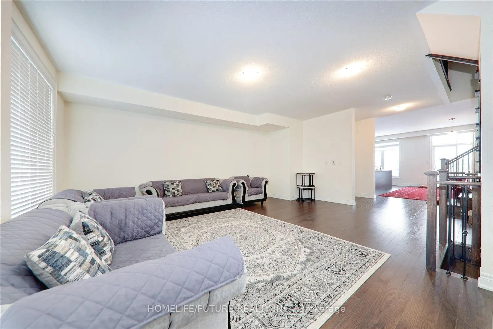 8 Andress Way