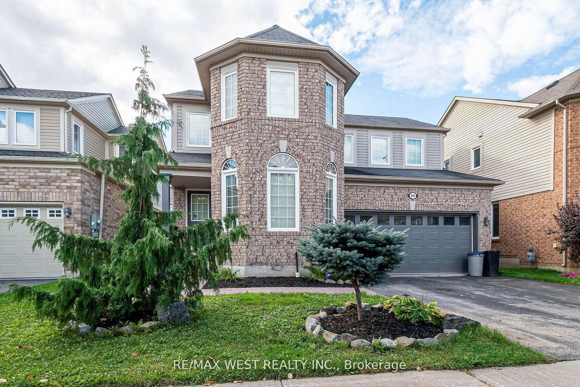 69 Kidd Crescent