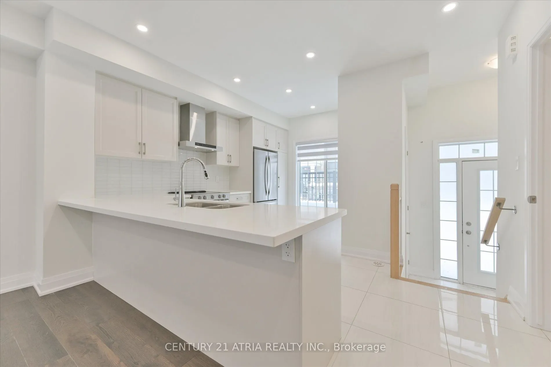 106 Clippers Crescent