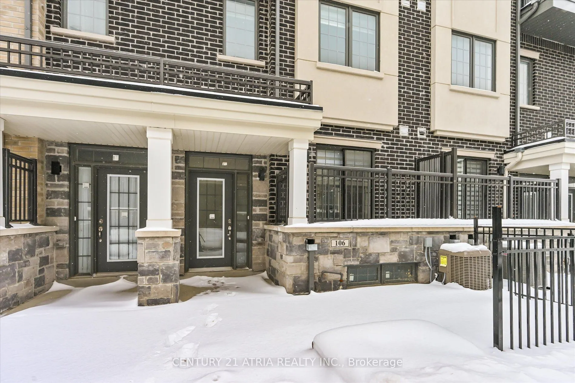 106 Clippers Crescent