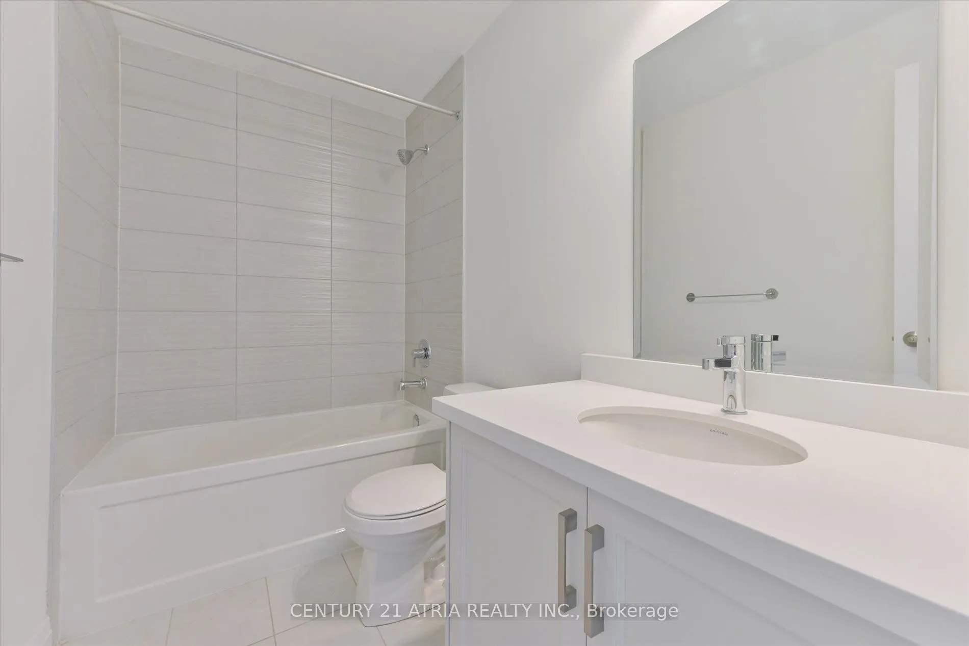 106 Clippers Crescent