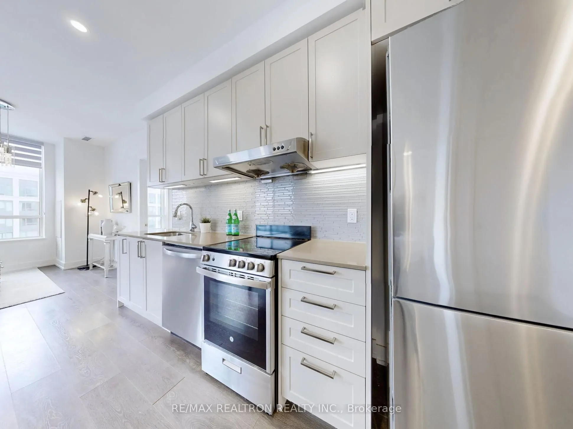 278 Buchanan Drive, #720E