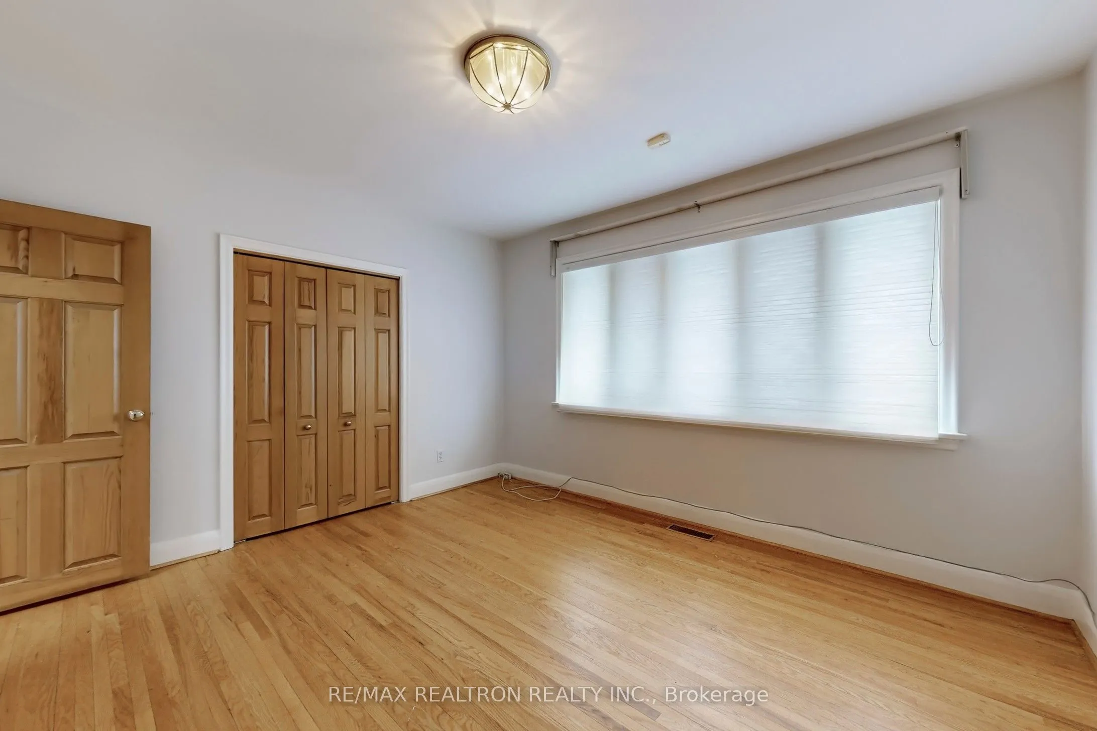 10 Thornbank Road