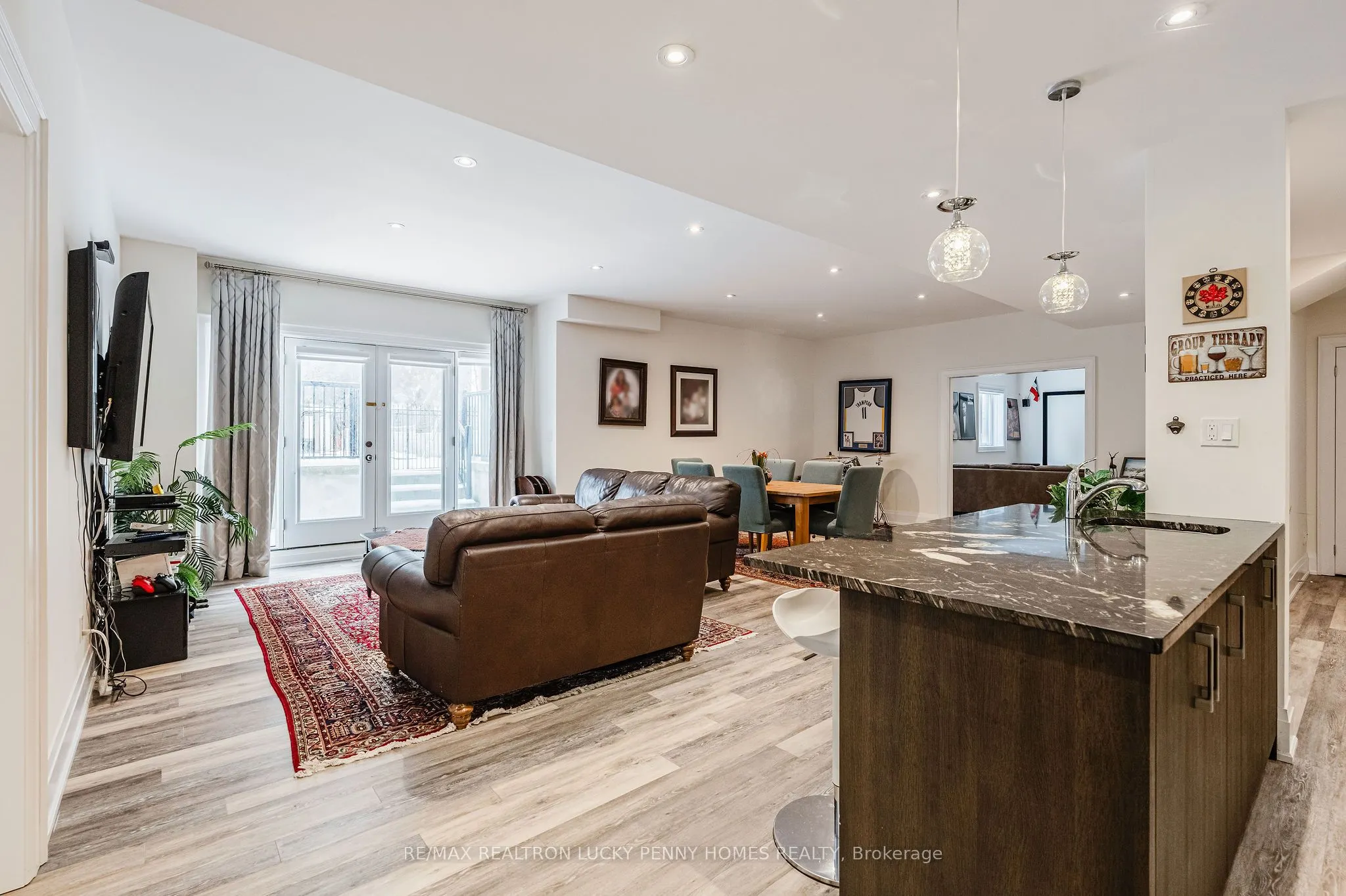 17 Petrolia Court