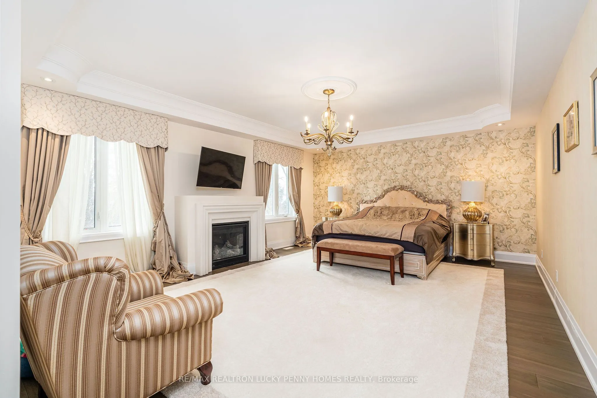 17 Petrolia Court
