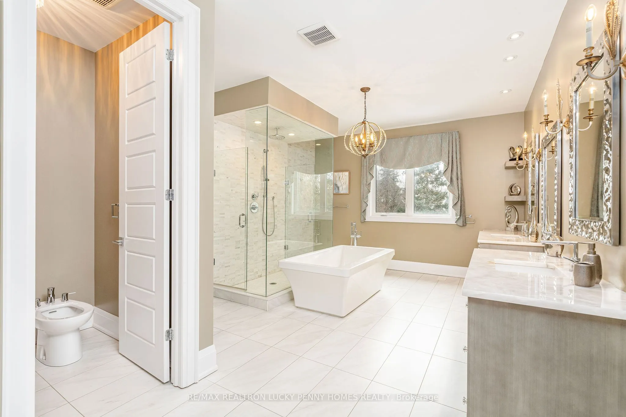 17 Petrolia Court