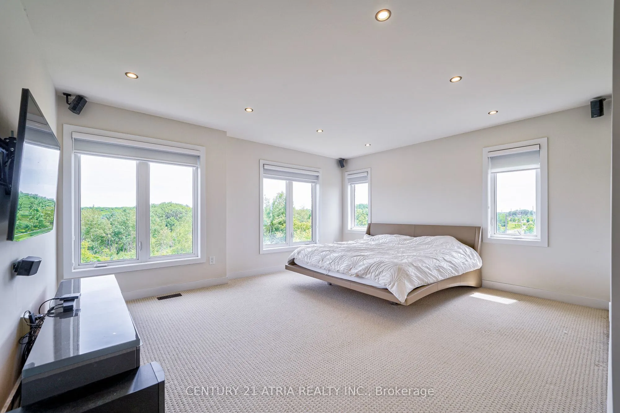 15 Anchusa Drive