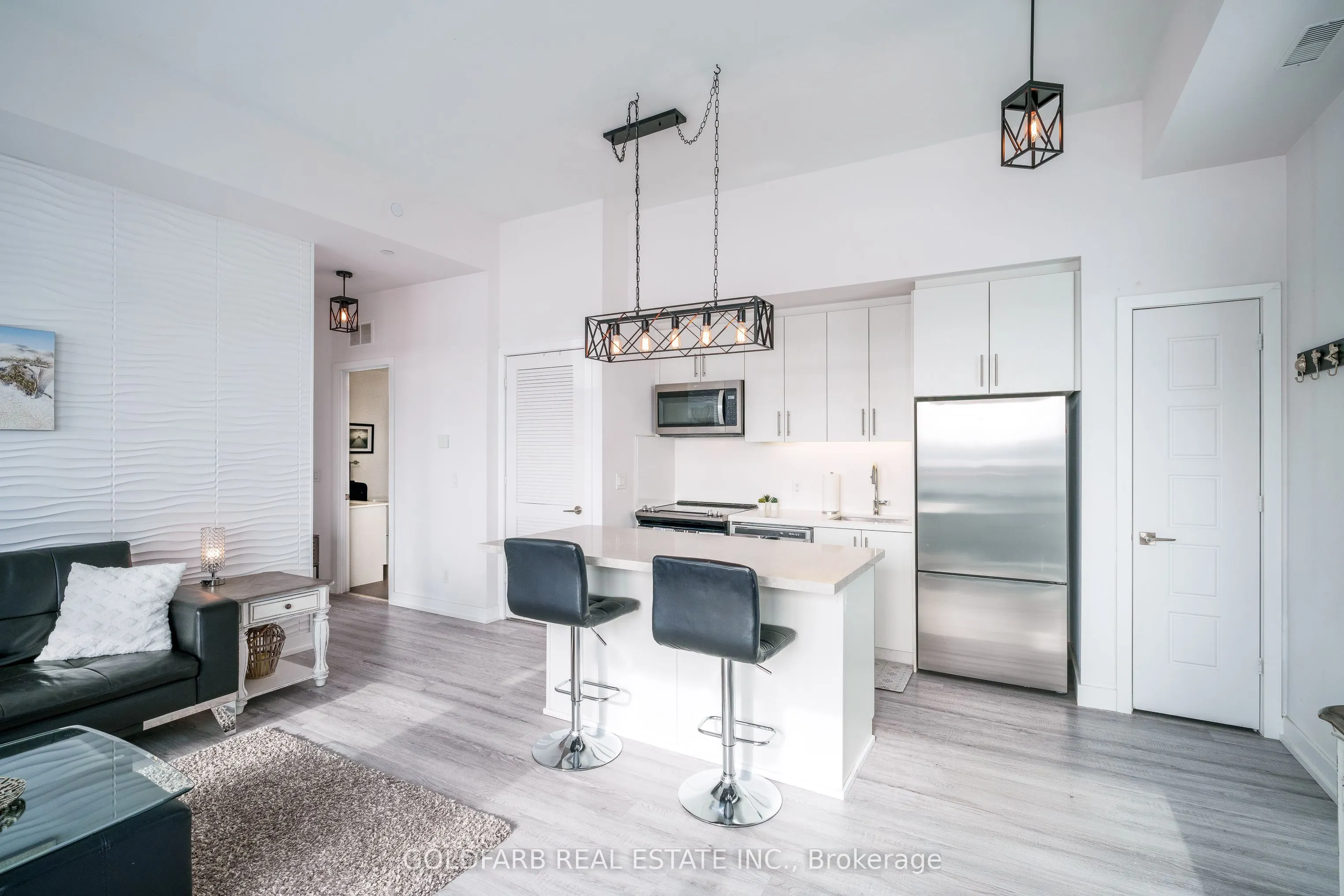 289 Broward Way, #73