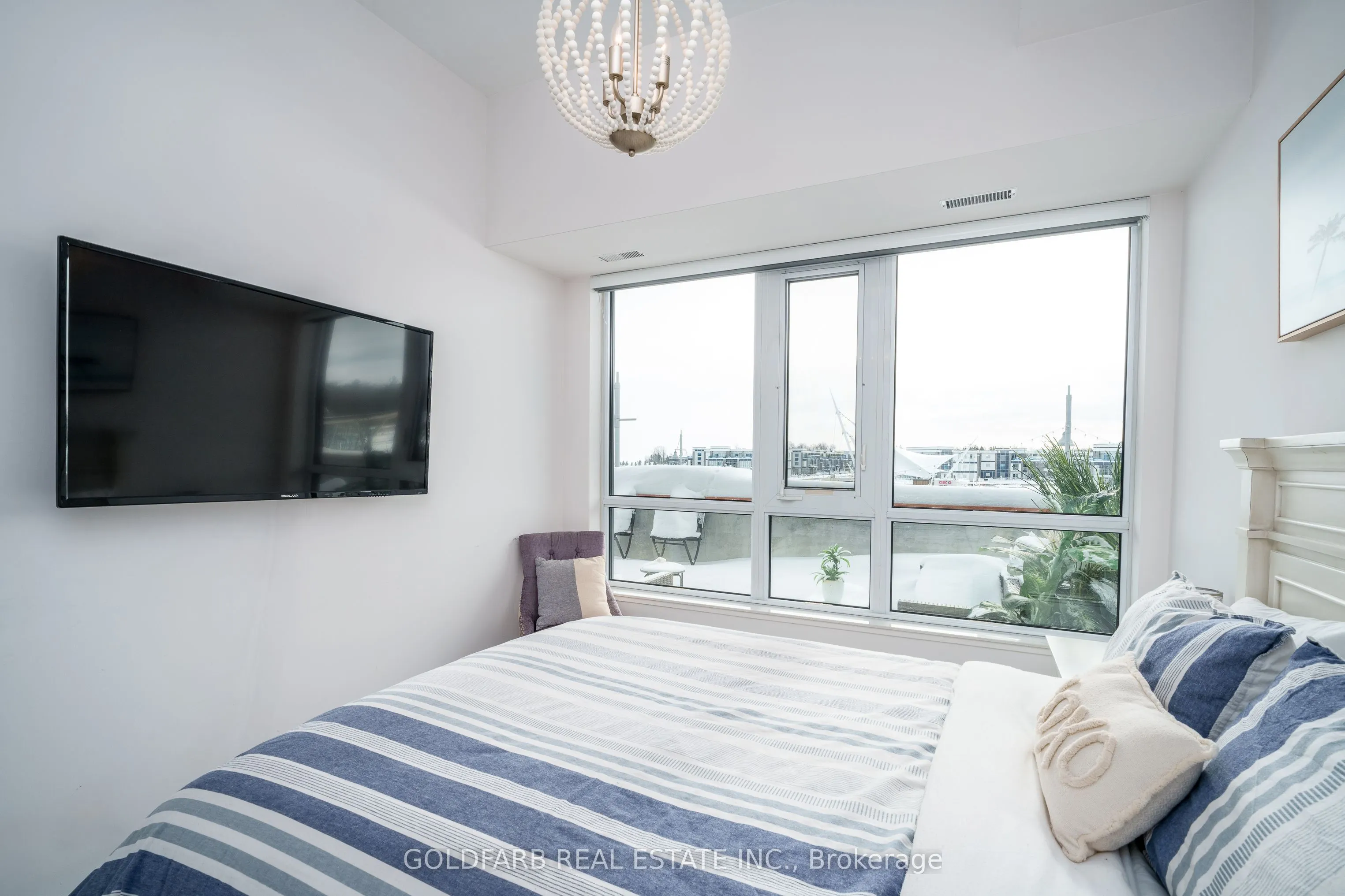 289 Broward Way, #73