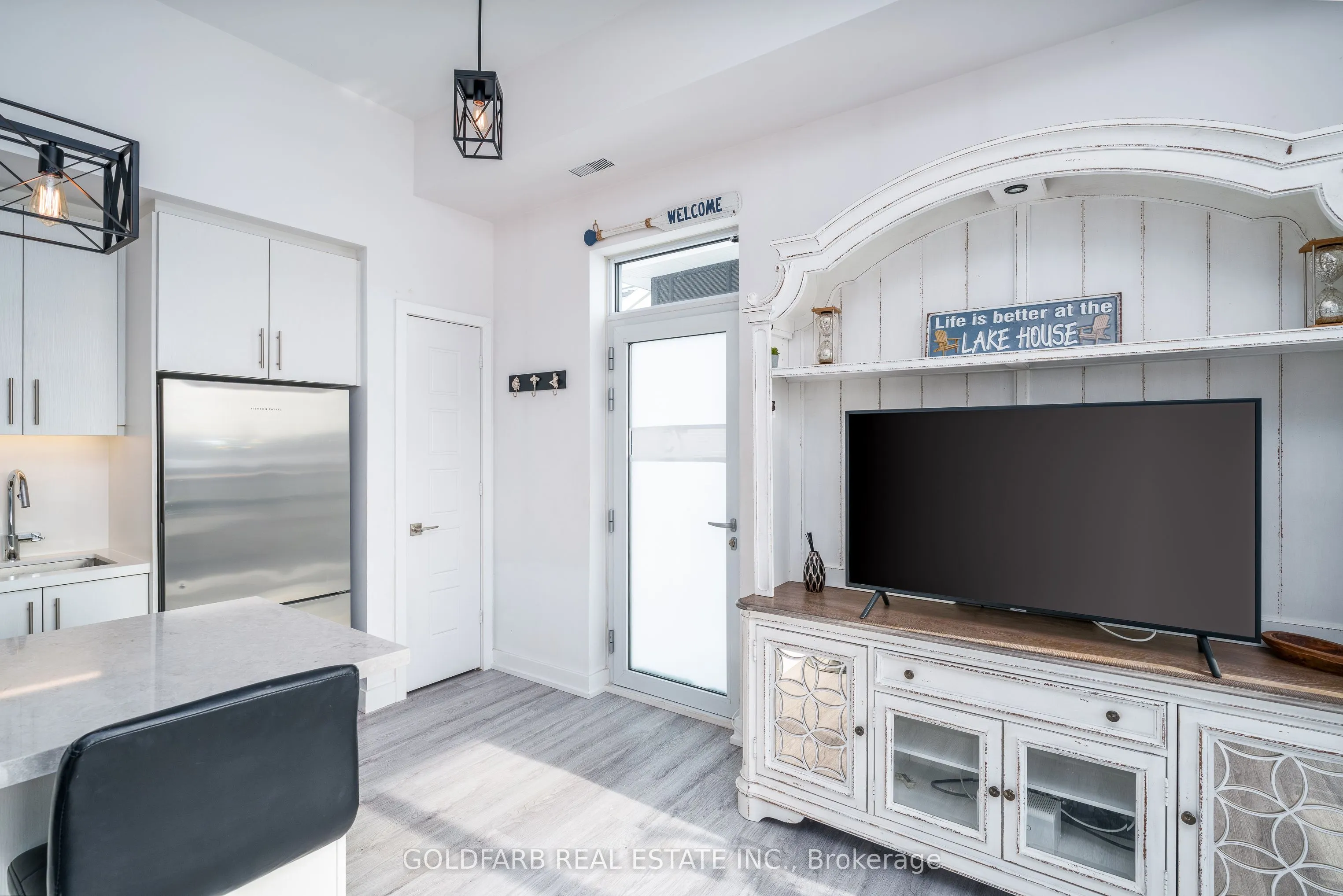 289 Broward Way, #73