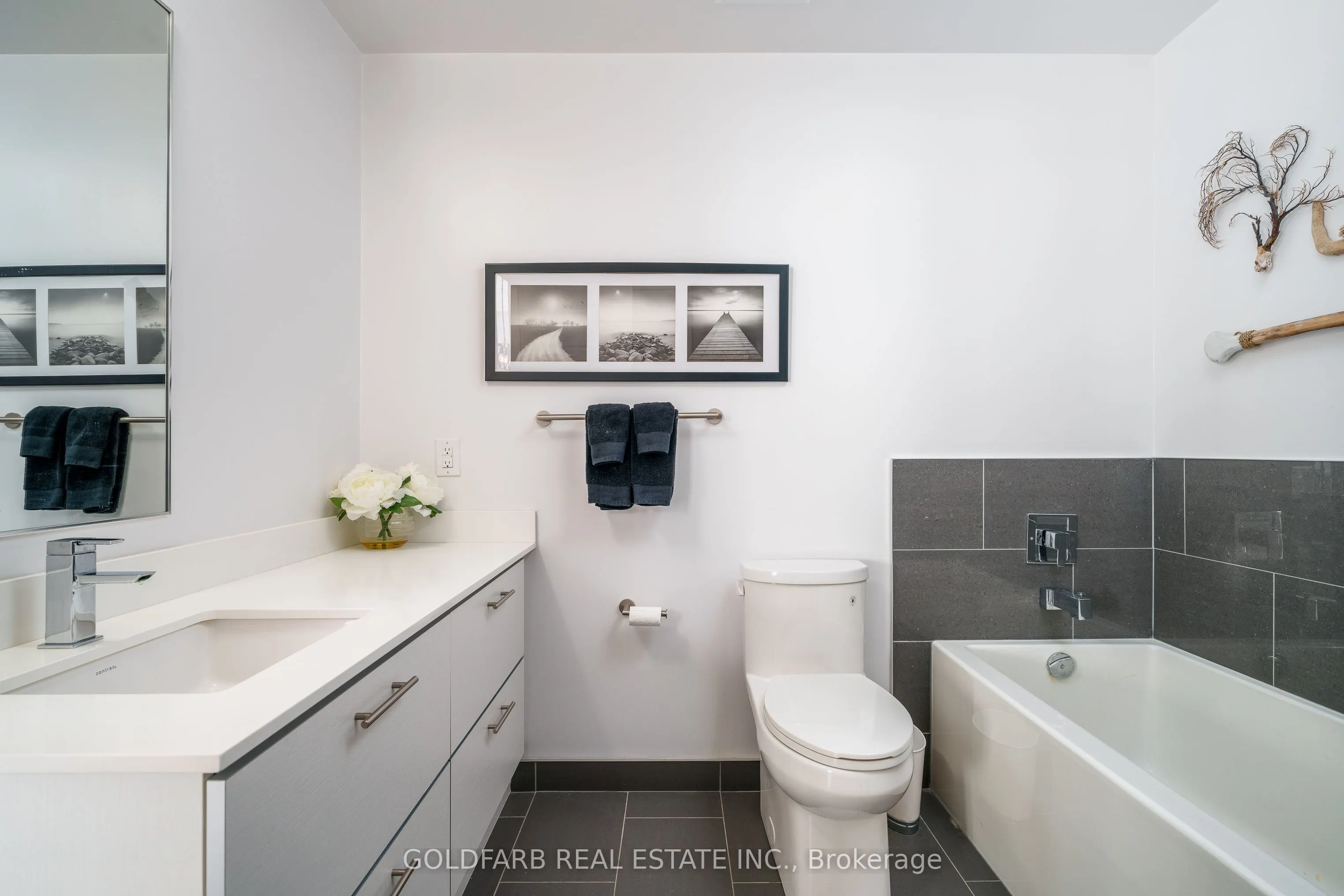 289 Broward Way, #73