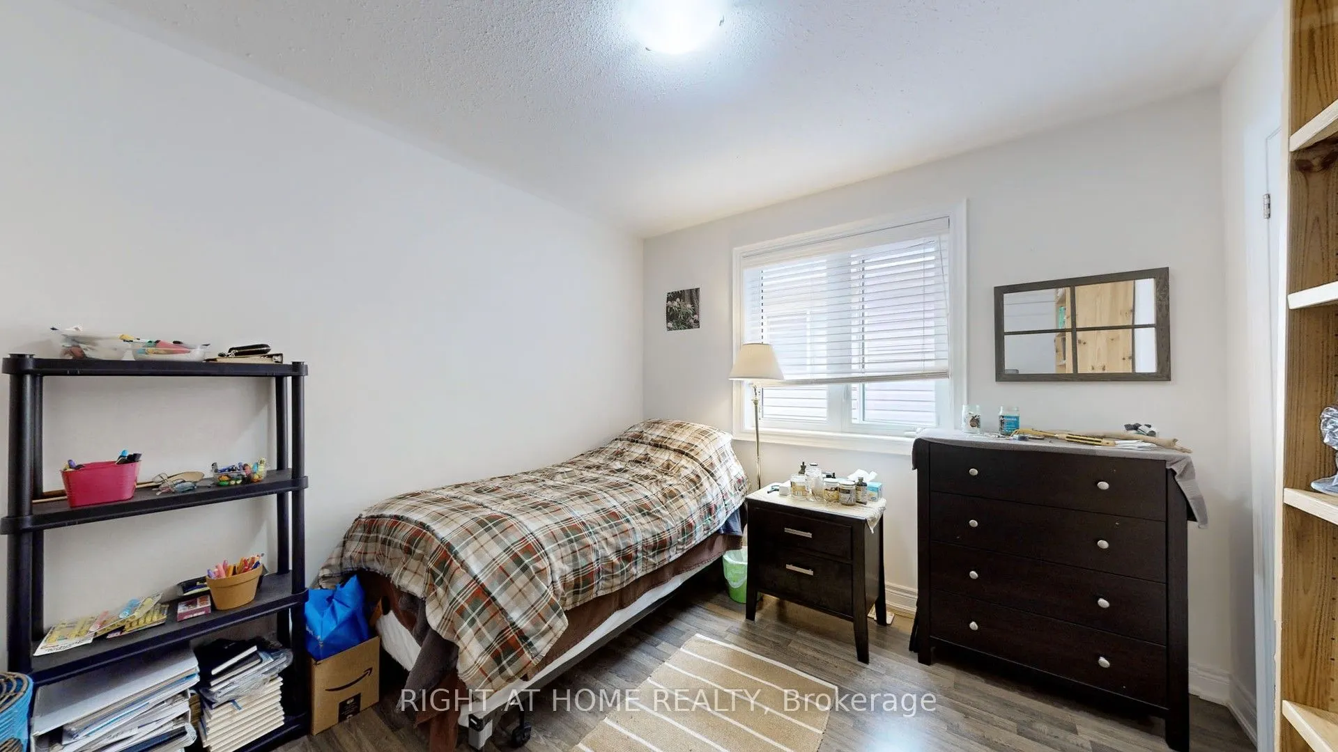 11 Robert Wilson Crescent