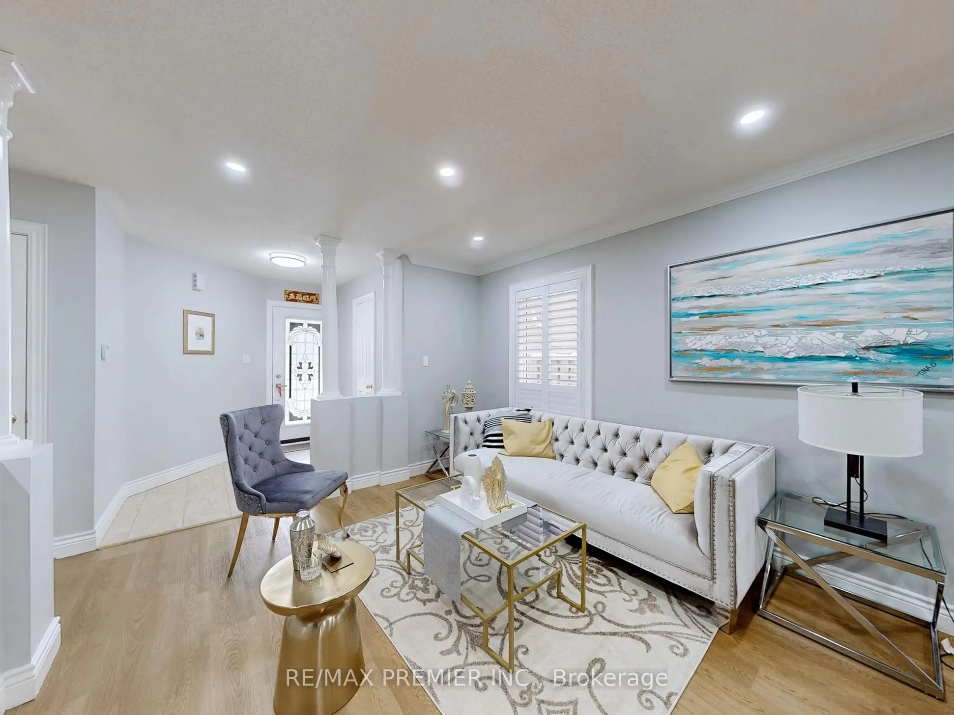 336 St Joan Of Arc Avenue